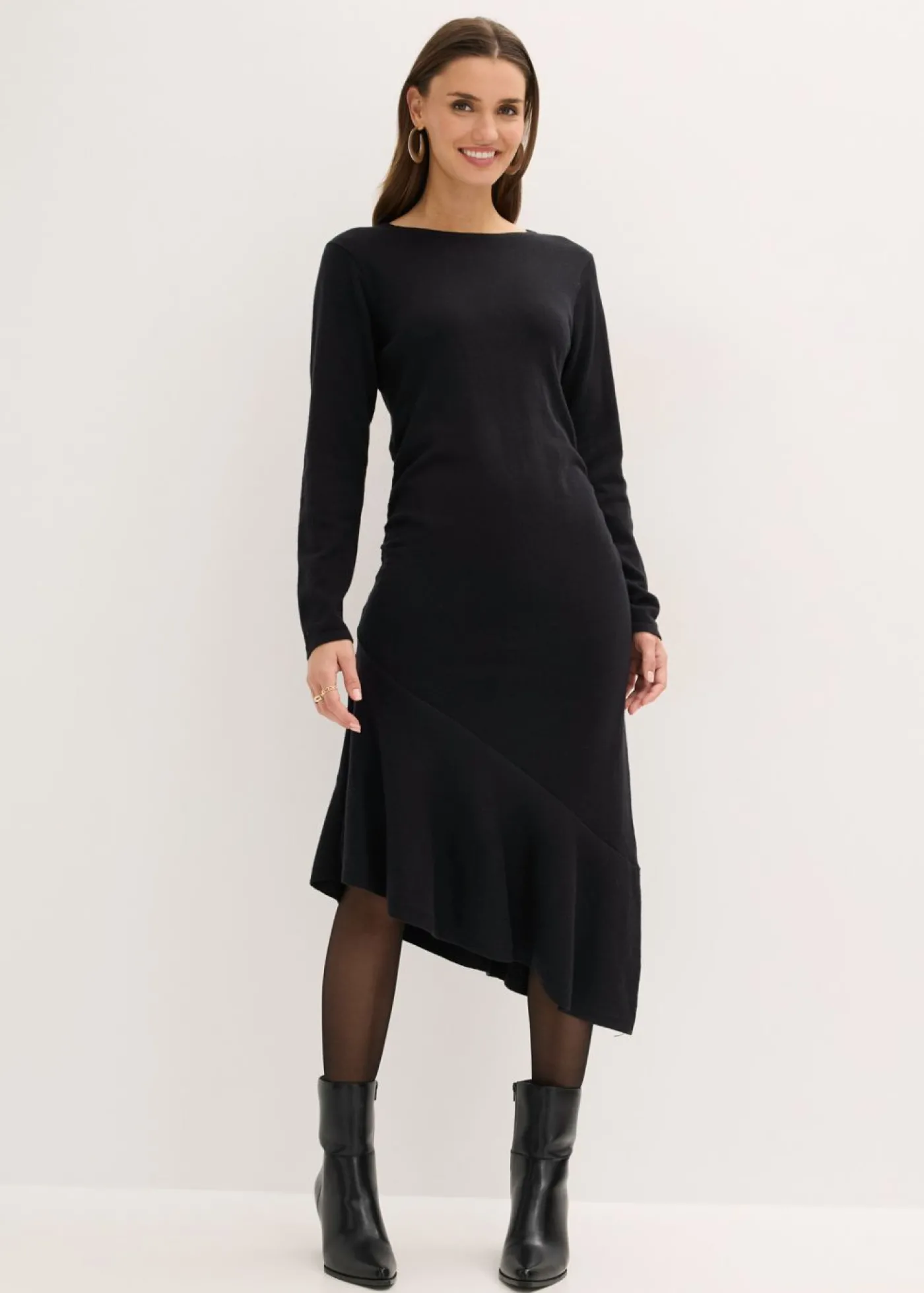 bonprix bonprix Vestido de punto de algodón y cachemir con dobladillo asimétrico Negro Sale