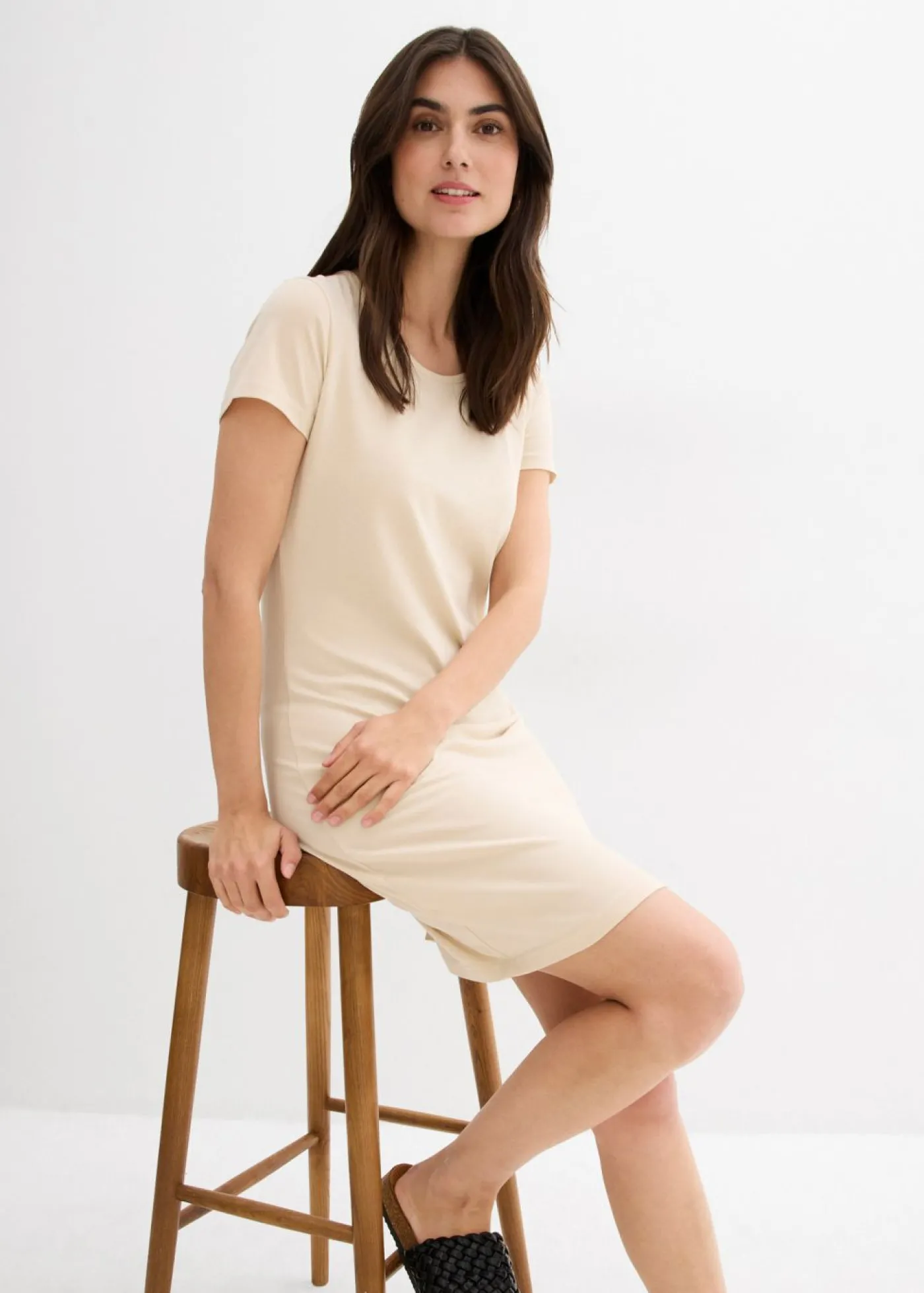 bonprix bonprix Vestido de punto de algodón orgánico elástico Arena claro Online