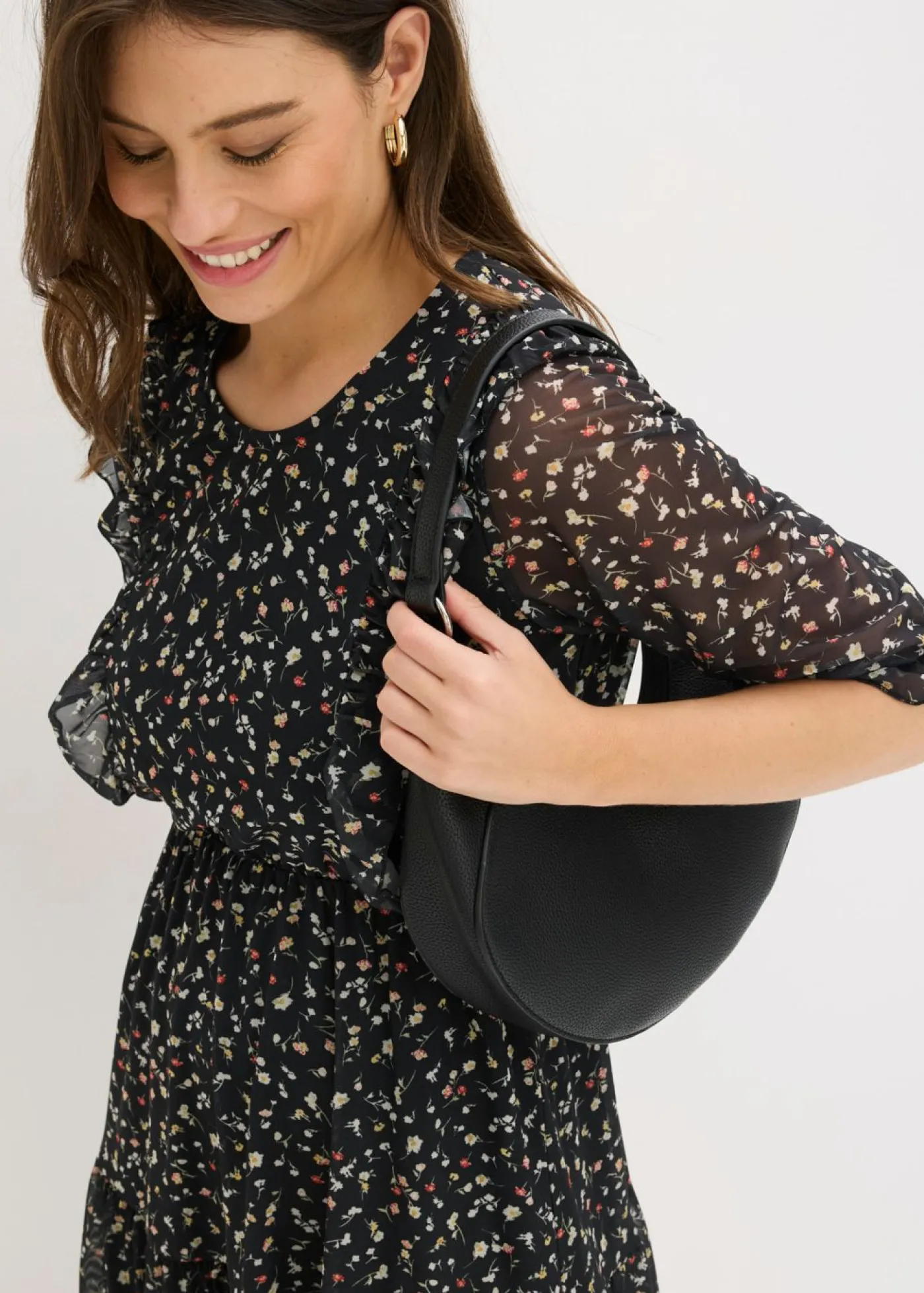 bonprix bonprix Vestido de punto de malla fina Negro con flores New