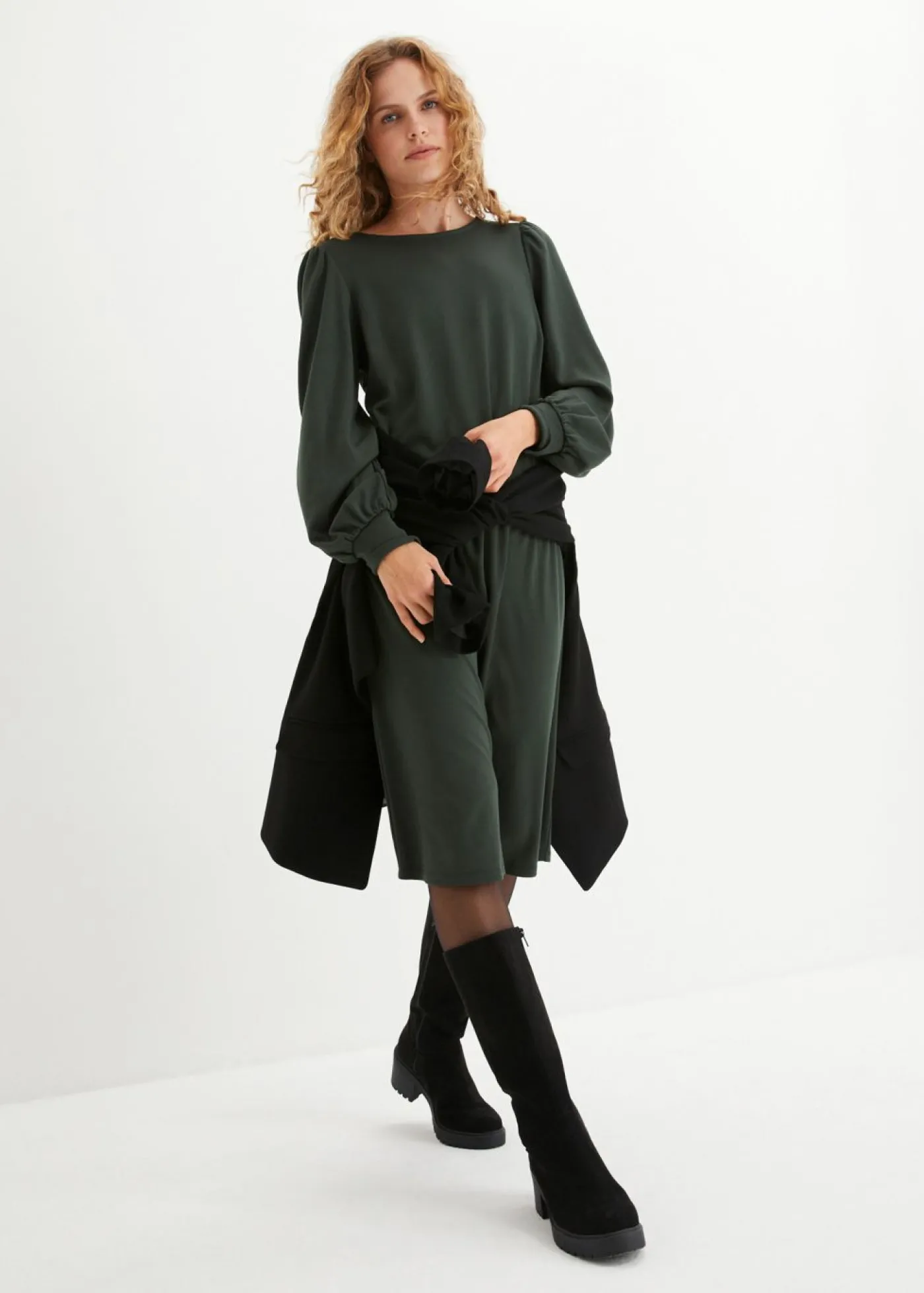 bonprix bonprix Vestido de punto de Punto di Roma pino