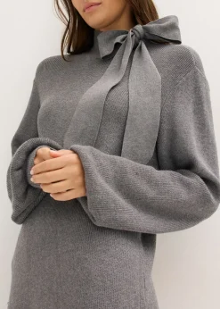 bonprix bonprix Vestido de punto de suave mezcla de viscosa con lazo Gris jaspeado Hot