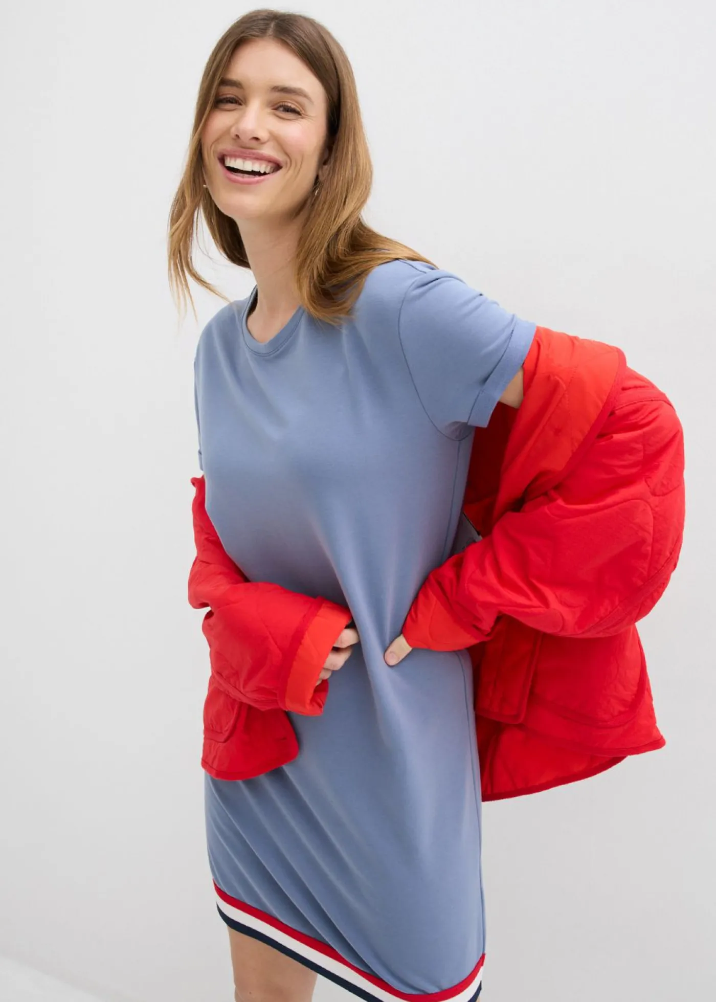 bonprix bonprix Vestido de punto de suave mezcla de viscosa Azul ahumado