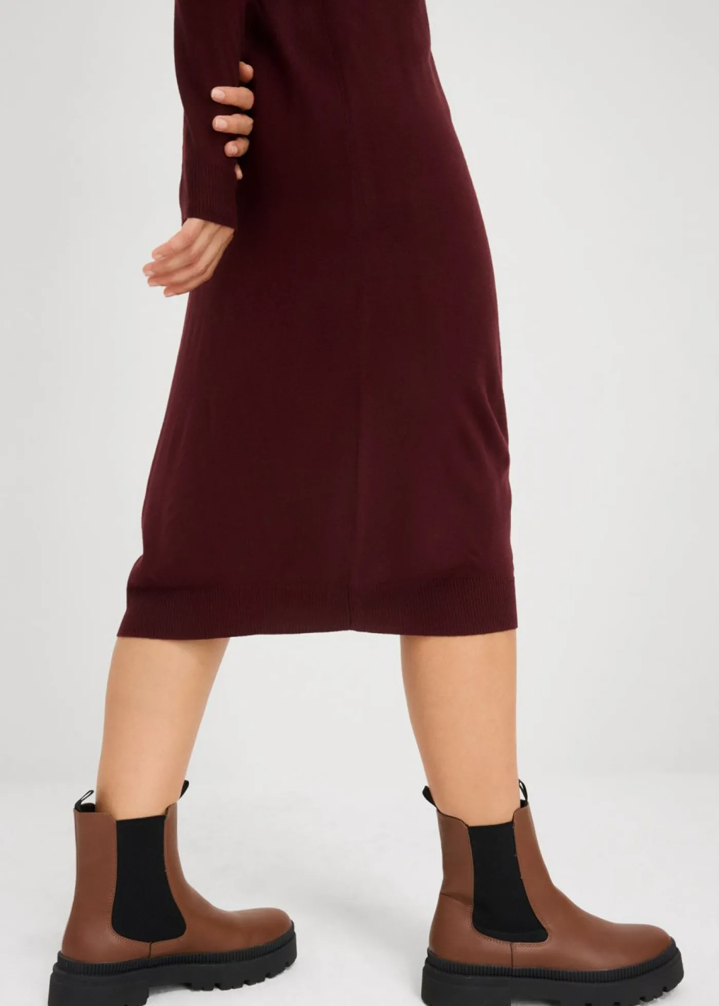 bonprix bonprix Vestido de punto fino con cuello alto Verde intenso Discount