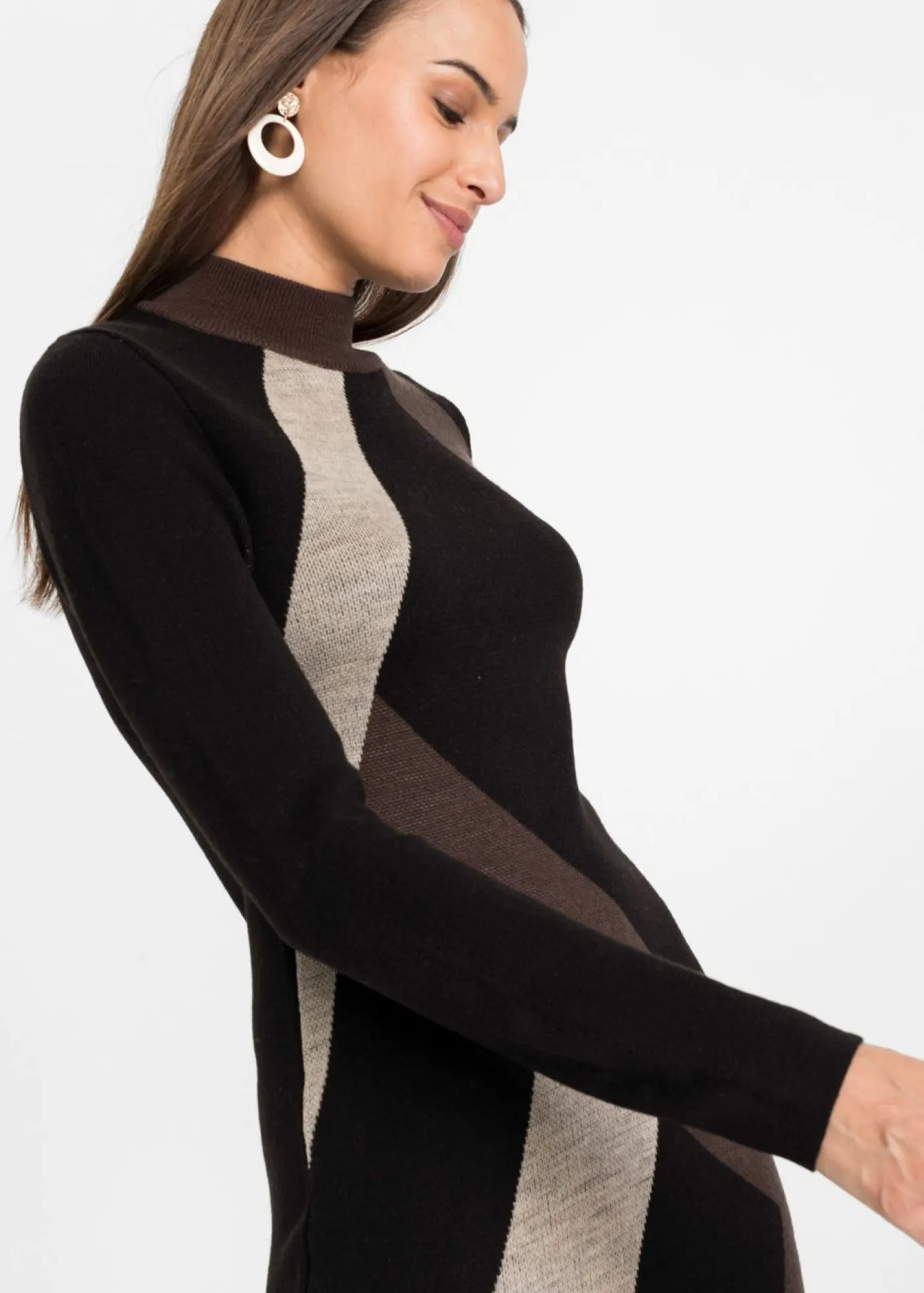 bonprix bonprix Vestido de punto jacquard con rayas modernas Negro-marrón con estampado gráfico Best