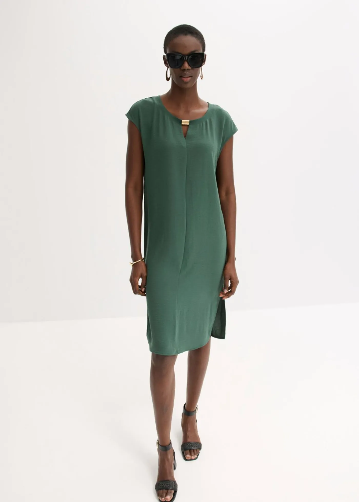bonprix bonprix Vestido de tejido estructurado verde sombra Sale