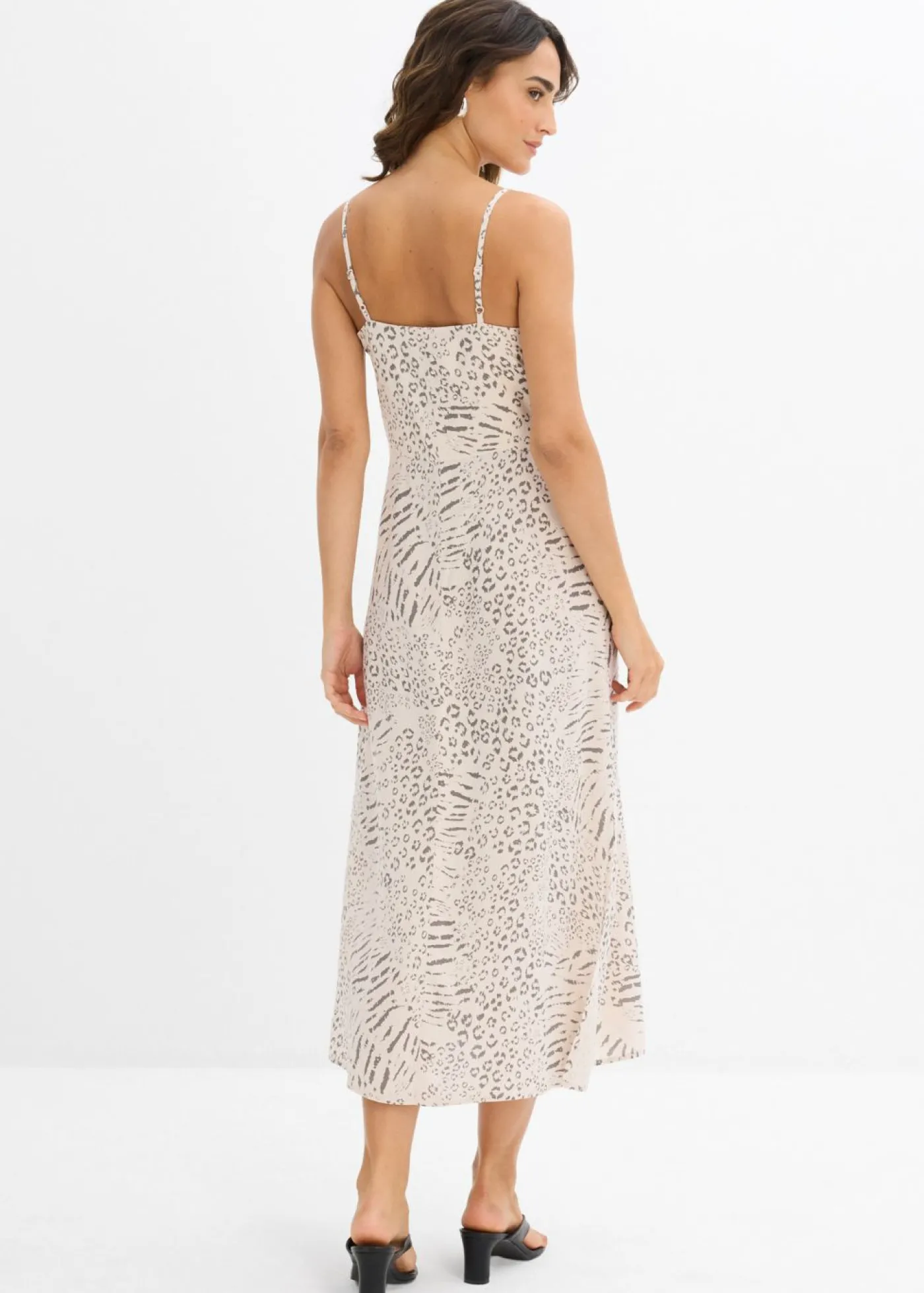 bonprix bonprix Vestido de tirantes de viscosa fluida estampado leo arena Sale