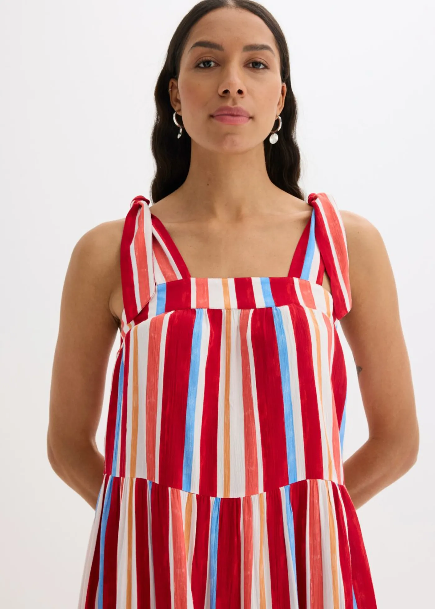 bonprix bonprix Vestido de tirantes de viscosa estructurada de rayas rojo amapola-salmón claro-blanco con rayas Sale