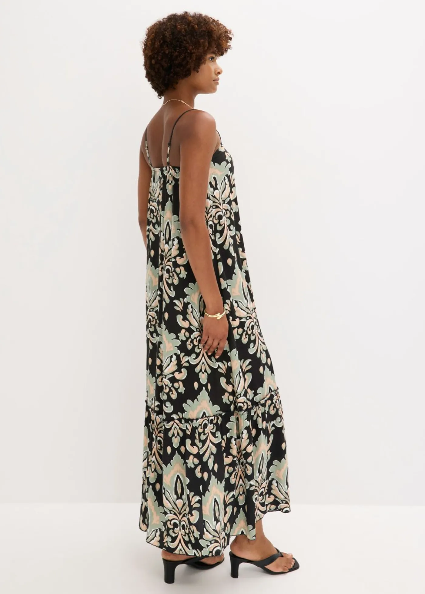 bonprix bonprix Vestido de tirantes de viscosa estructurada Negro Sale