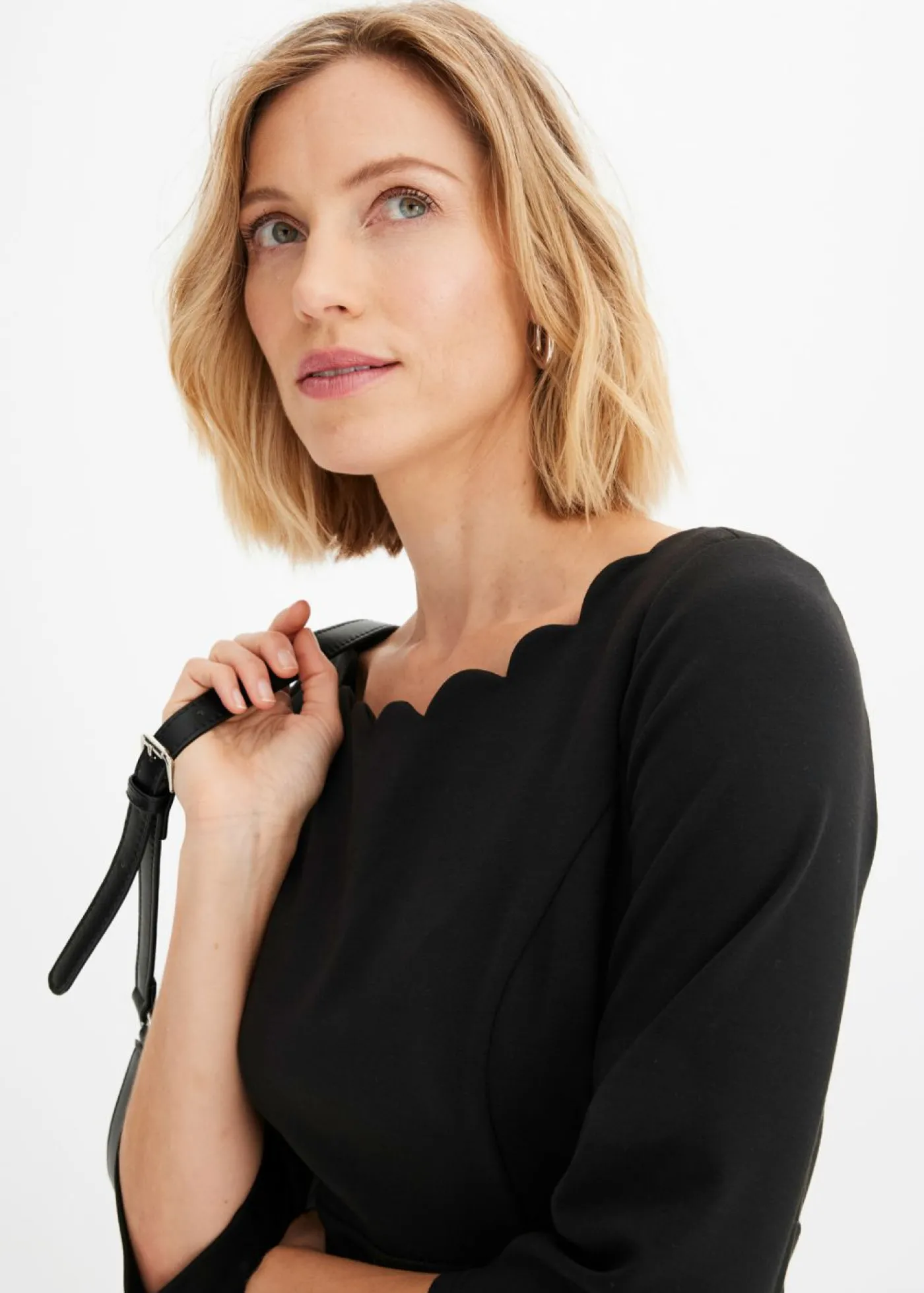 bonprix bonprix Vestido de tubo en Punto di Roma Negro Clearance