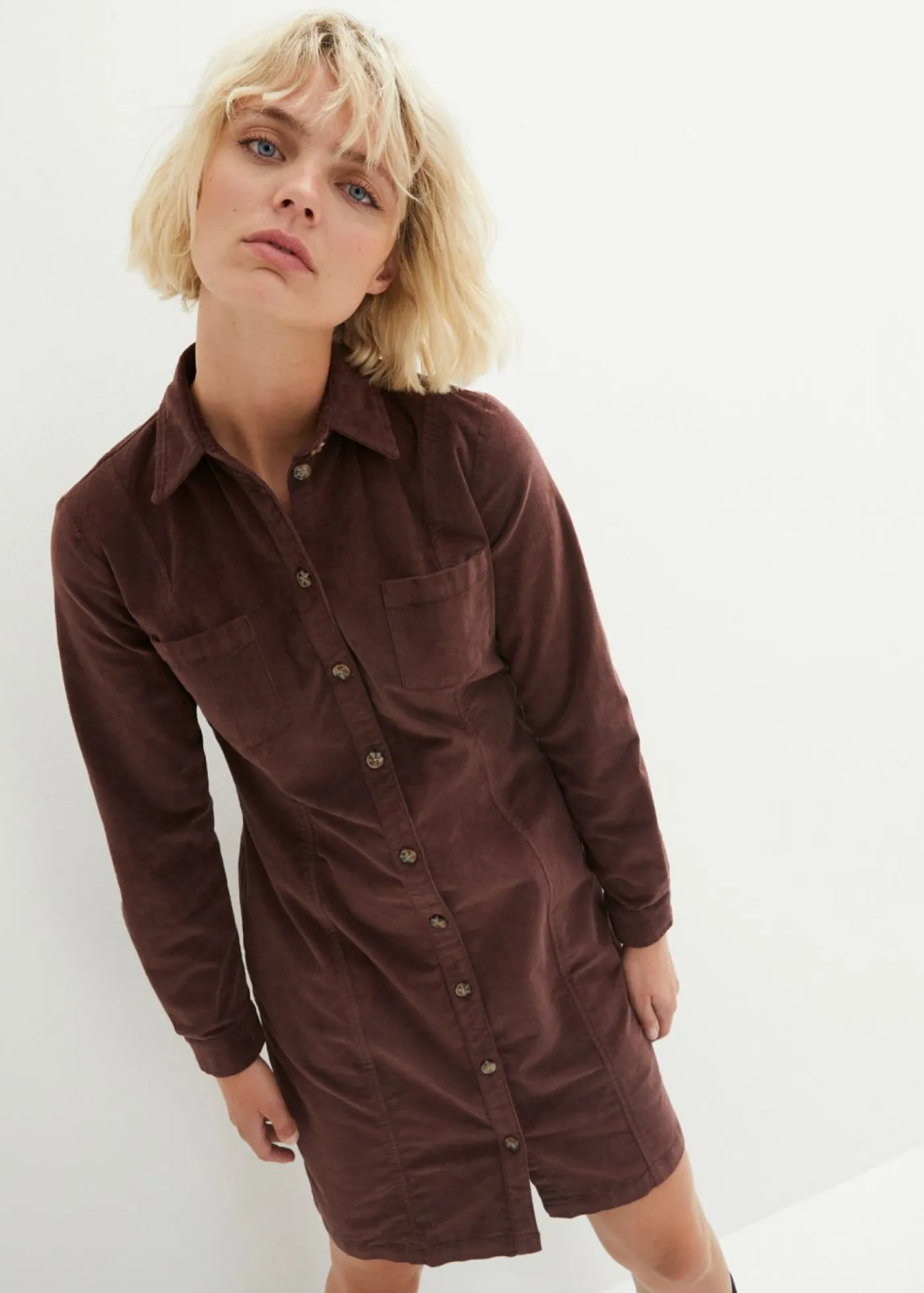 bonprix bonprix Vestido elástico de pana Marrón tierra Best