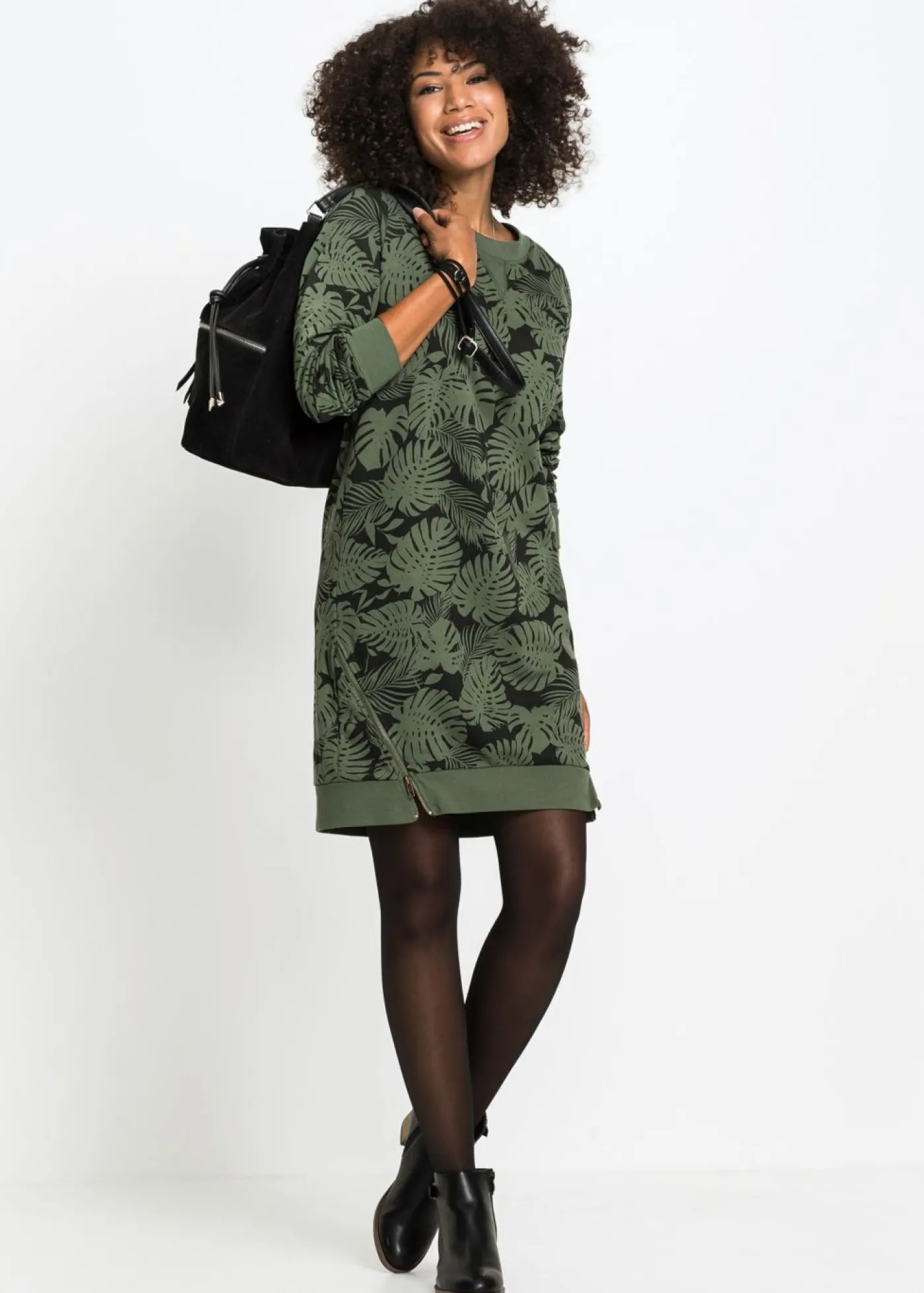 bonprix bonprix Vestido estampado tipo sudadera Verde oliva oscuro-negro estampado Sale