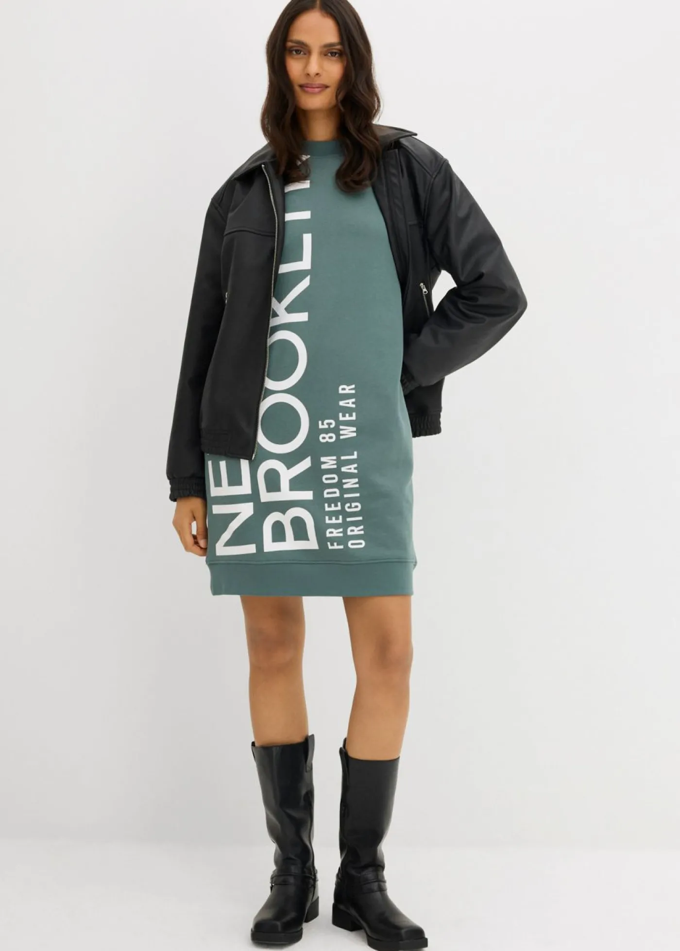 bonprix bonprix Vestido holgado tipo sudadera en suave mezcla de algodón Verde grisáceo Clearance