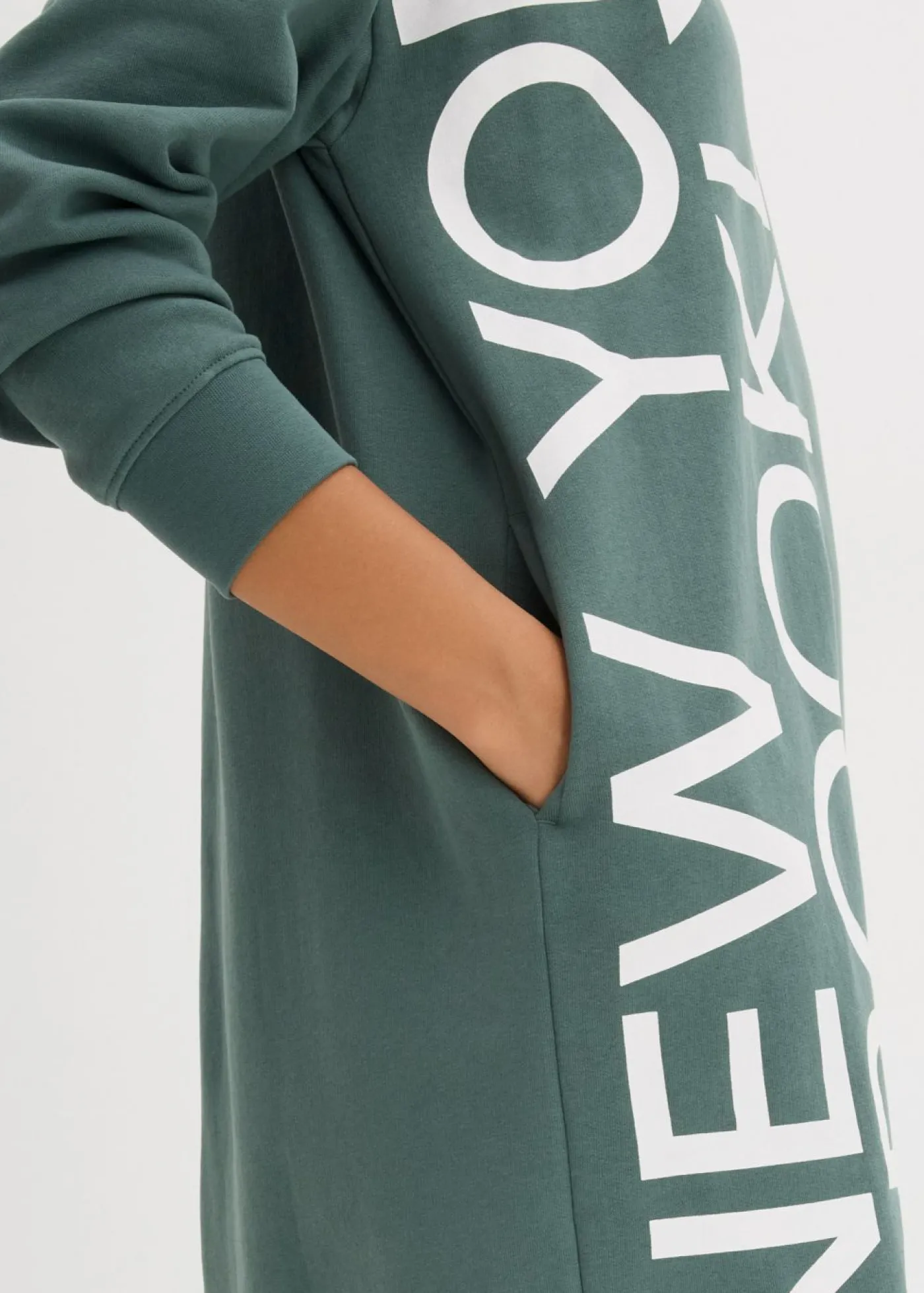 bonprix bonprix Vestido holgado tipo sudadera en suave mezcla de algodón Verde grisáceo Clearance