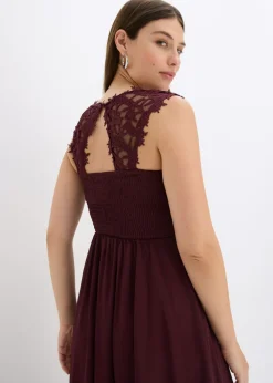 bonprix bonprix Vestido largo con encaje rojo burdeos Hot