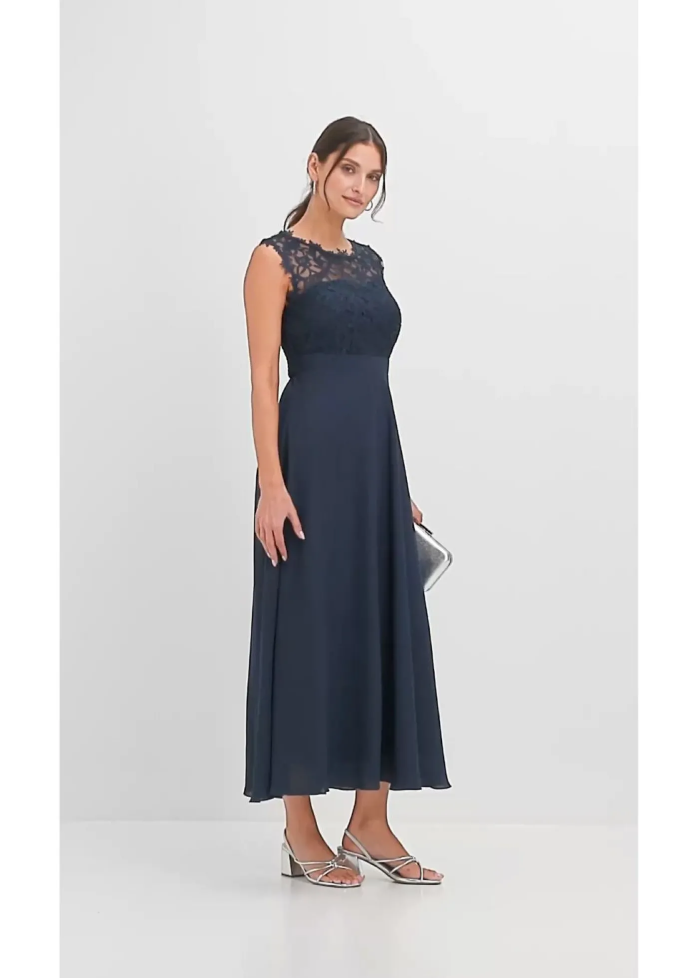 bonprix bonprix Vestido largo con encaje Azul marino Clearance