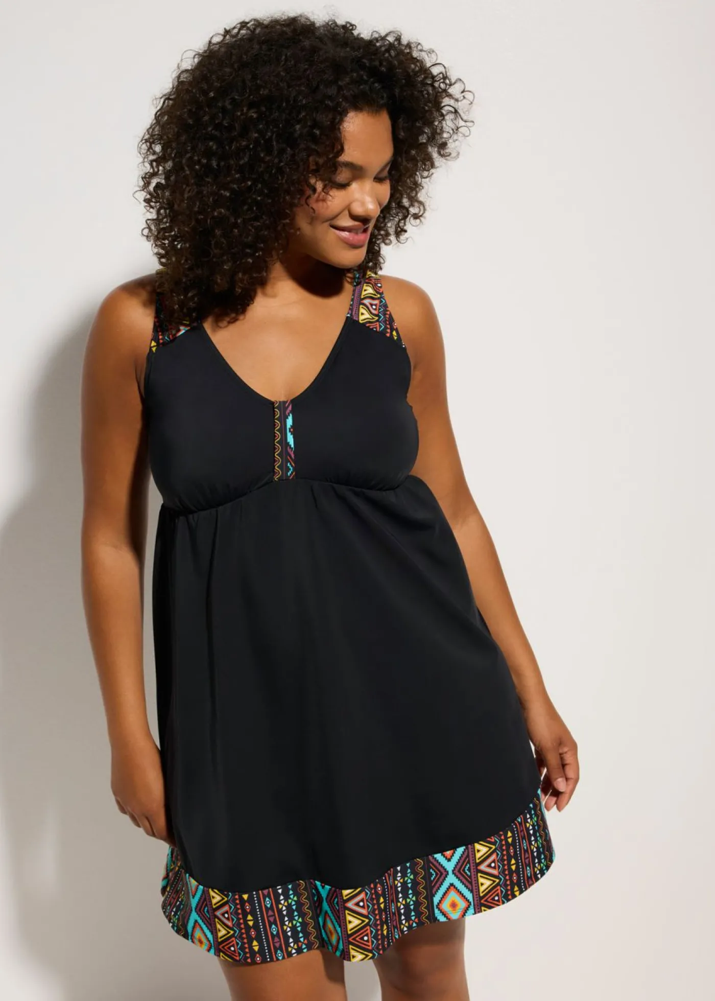 bonprix bonprix Vestido largo de baño de poliamida reciclada Negro Discount