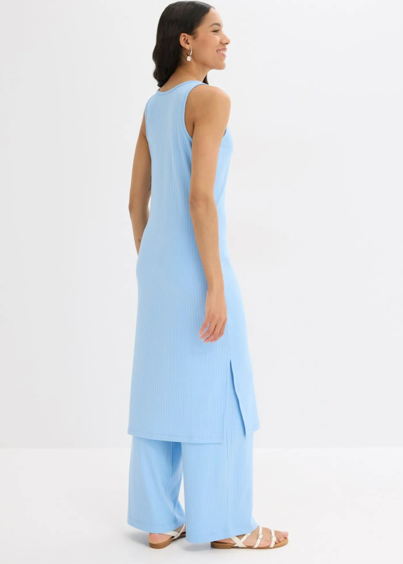 bonprix bonprix Vestido largo de canalé suave Azul claro New