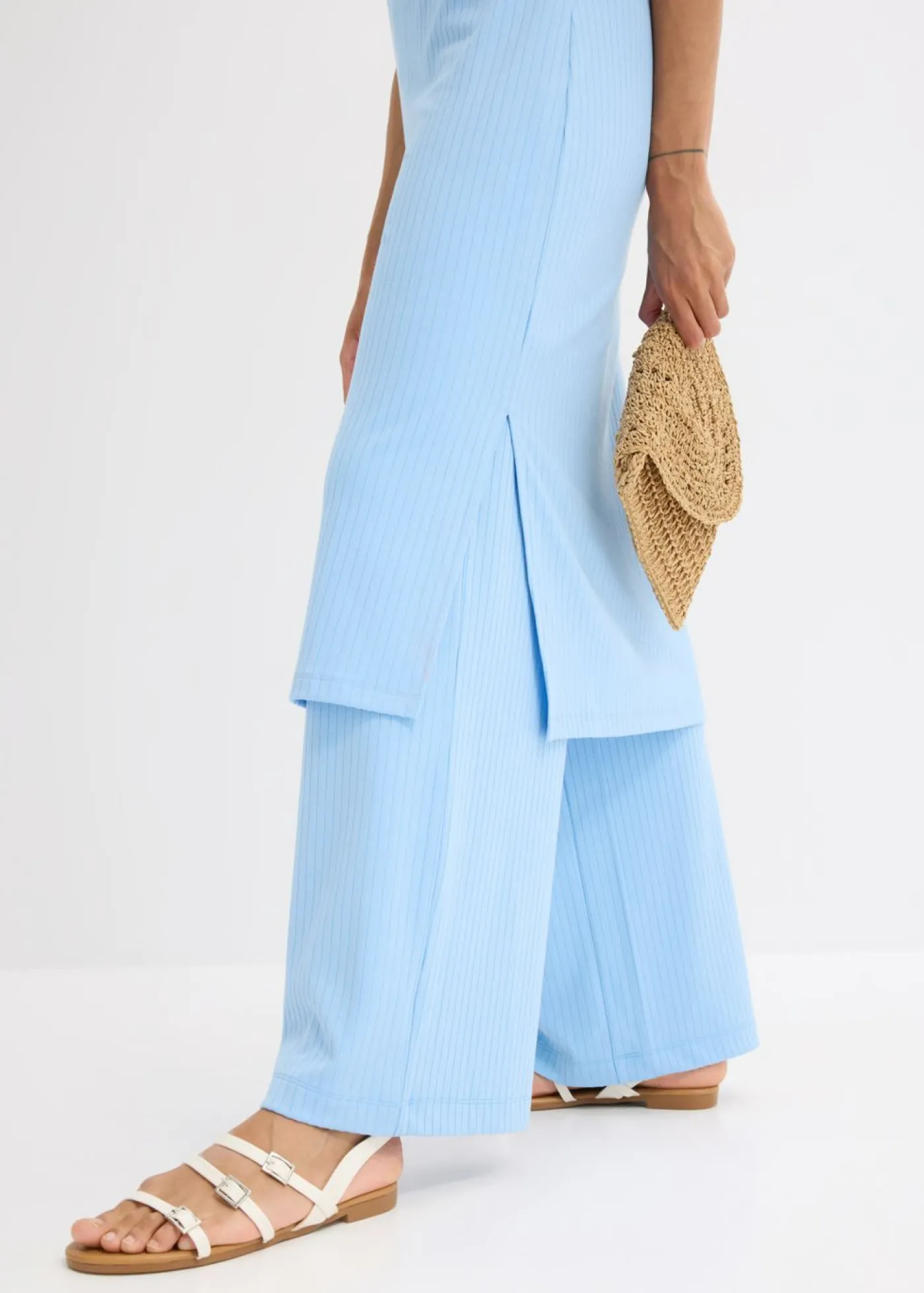 bonprix bonprix Vestido largo de canalé suave Azul claro New