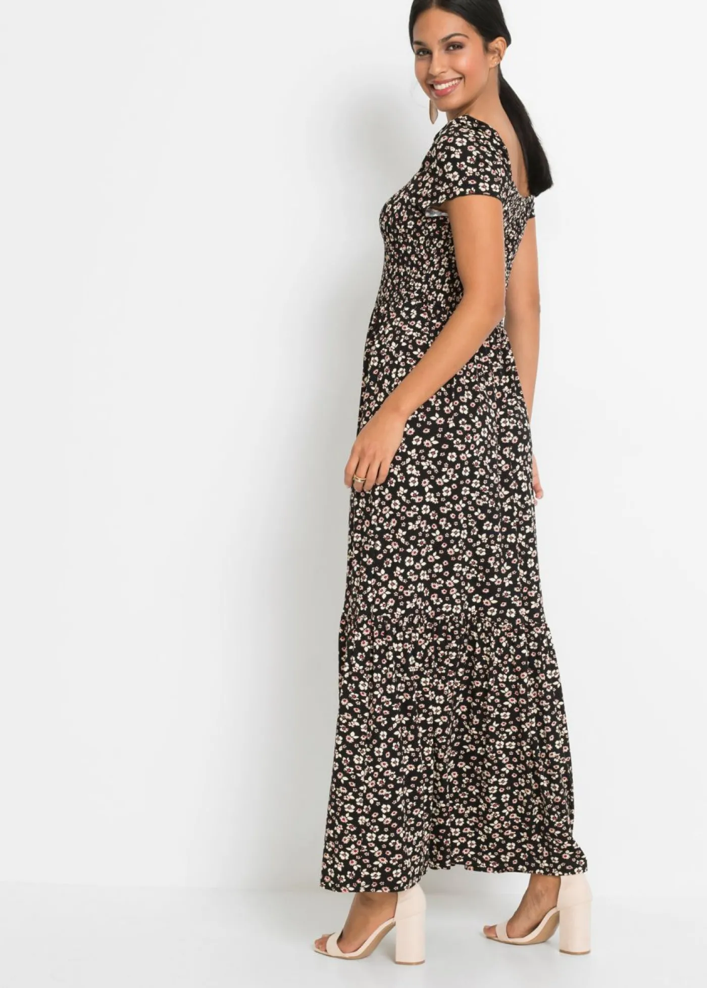 bonprix bonprix Vestido largo de mezcla de viscosa Negro-blanco lana de flores Hot