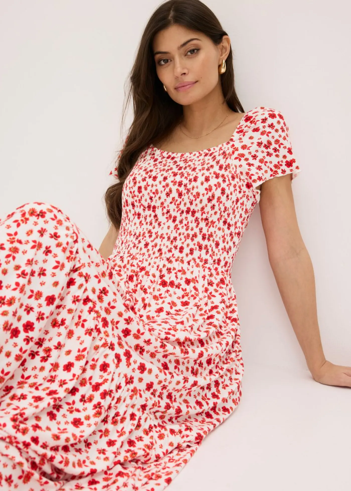 bonprix bonprix Vestido largo de mezcla de viscosa Blanco lana/fresa de flores Best