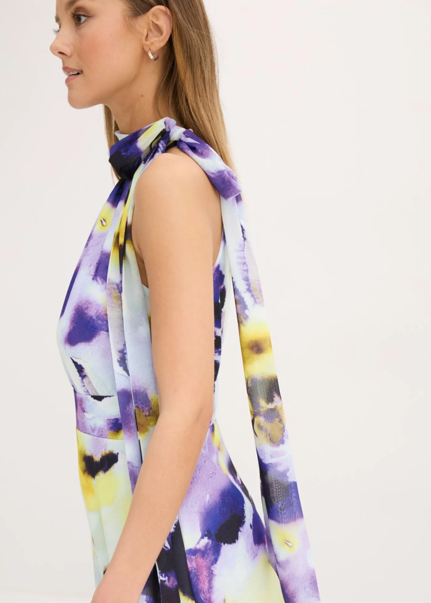 bonprix bonprix Vestido largo de tejido de neopreno firme azul pálido/púrpura New