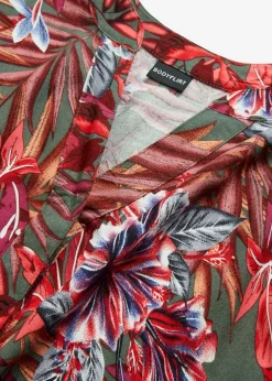 bonprix bonprix Vestido largo de viscosa fluida oliva / rojo con flores Online