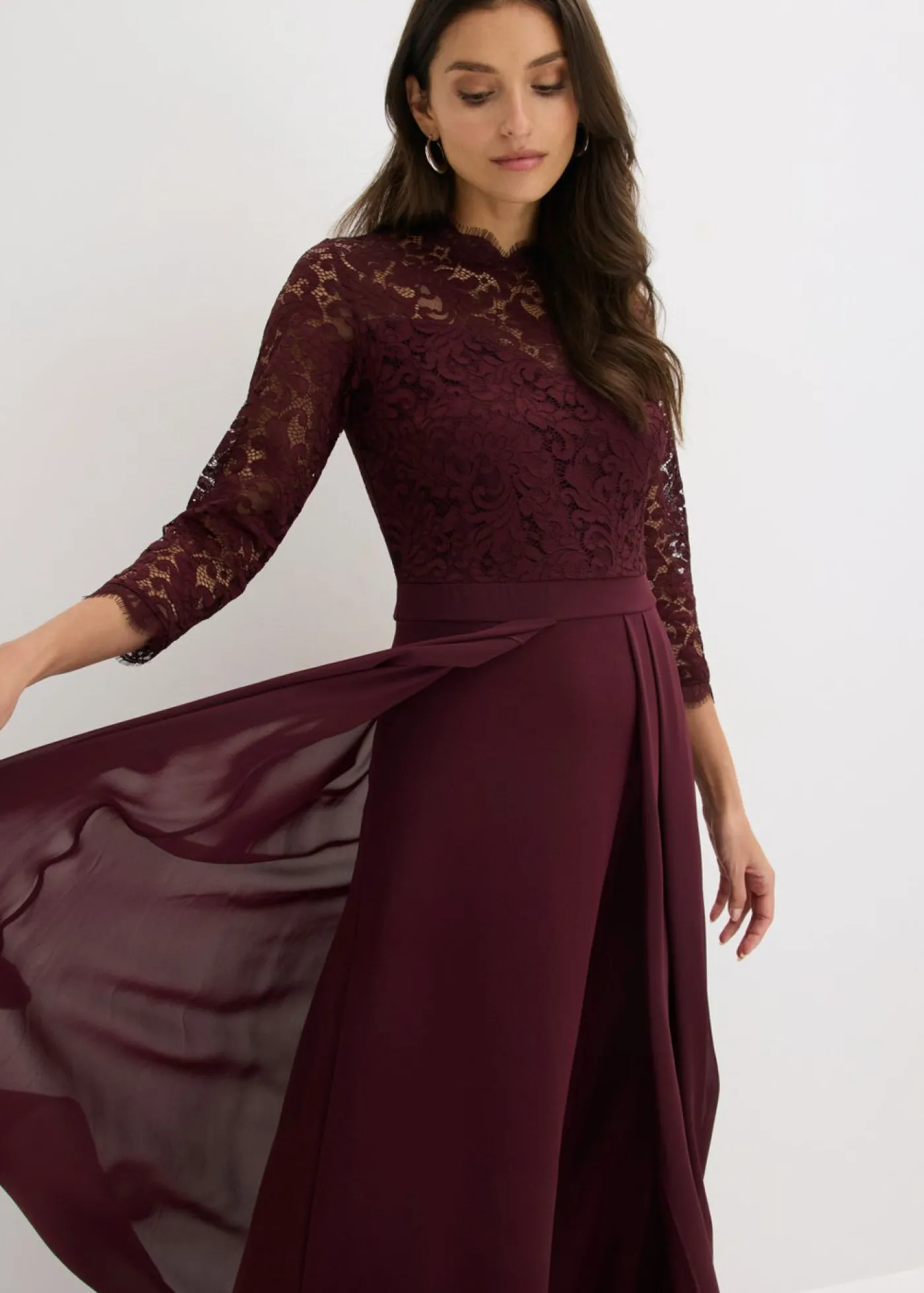 bonprix bonprix Vestido maxi con encaje rojo burdeos