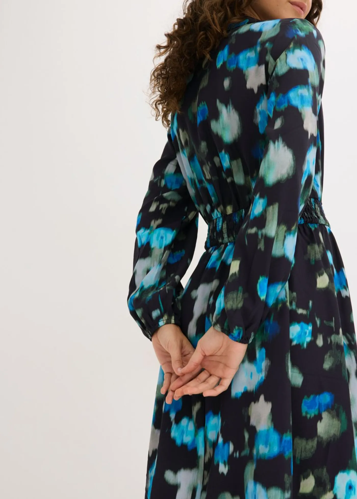 bonprix bonprix Vestido midi Negro