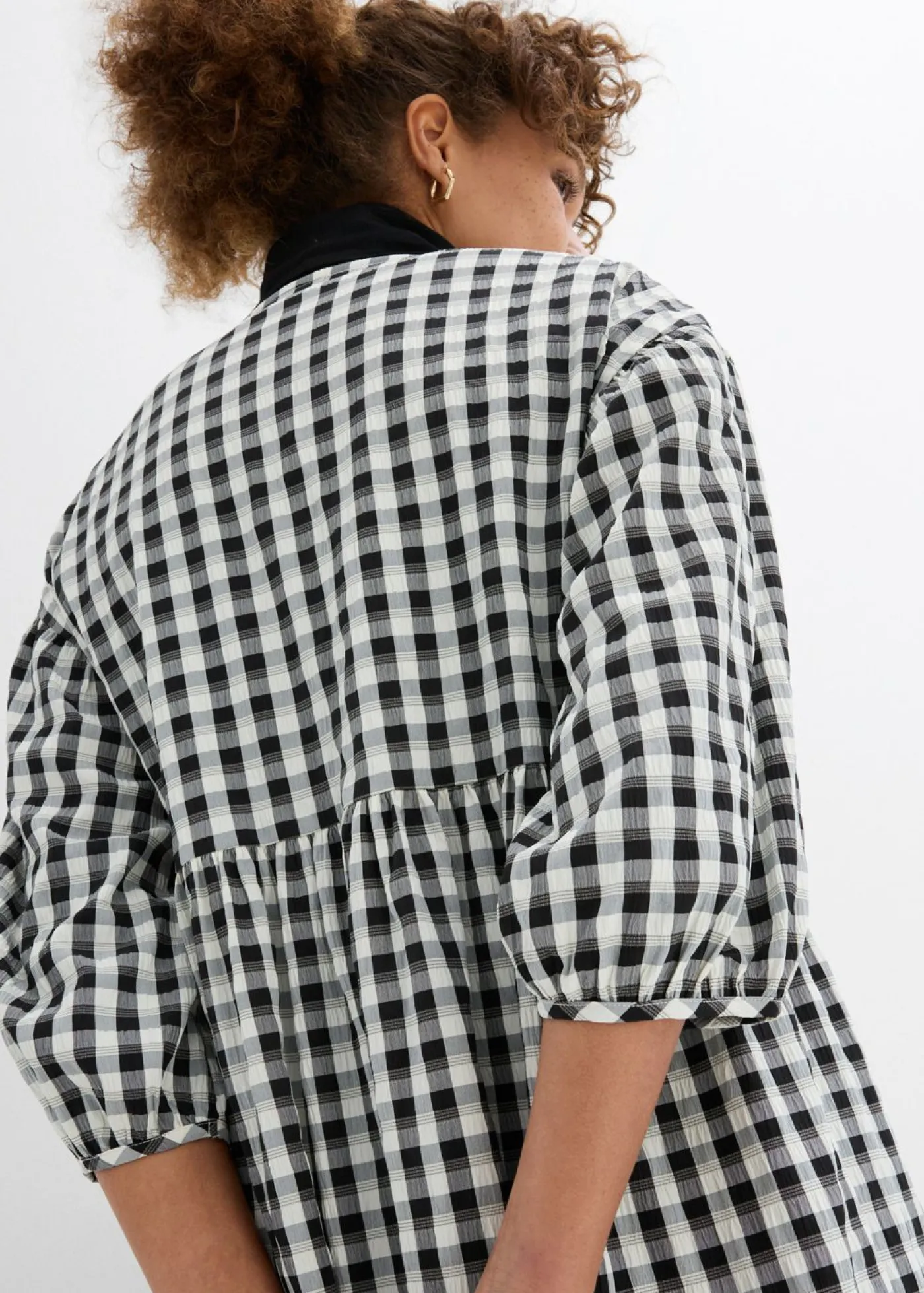 bonprix bonprix Vestido midi con corte holgado Negro-blanco a cuadros Sale