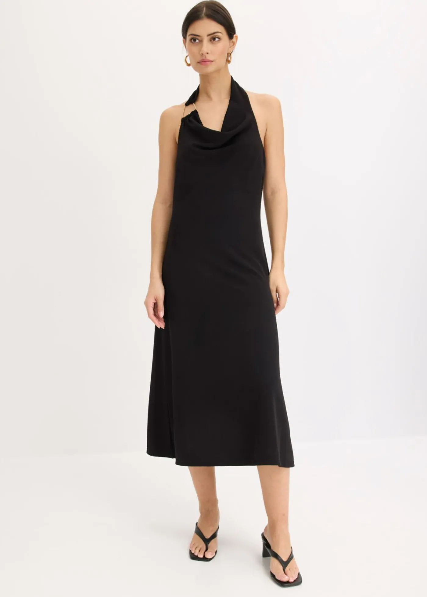 bonprix bonprix Vestido midi con detalle metálico decorativo Negro Hot