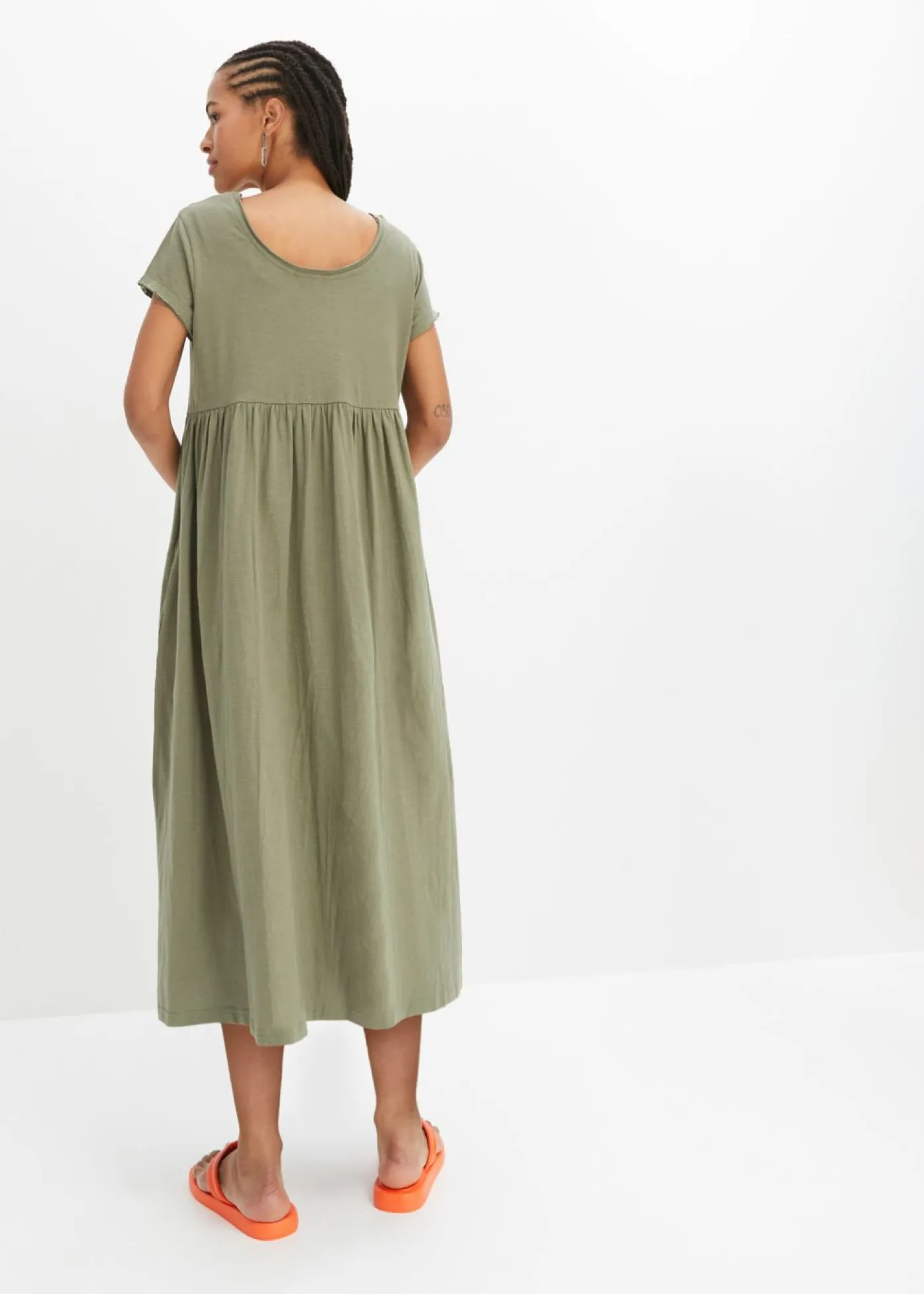 bonprix bonprix Vestido midi de algodón orgánico puro Verde oliva Outlet
