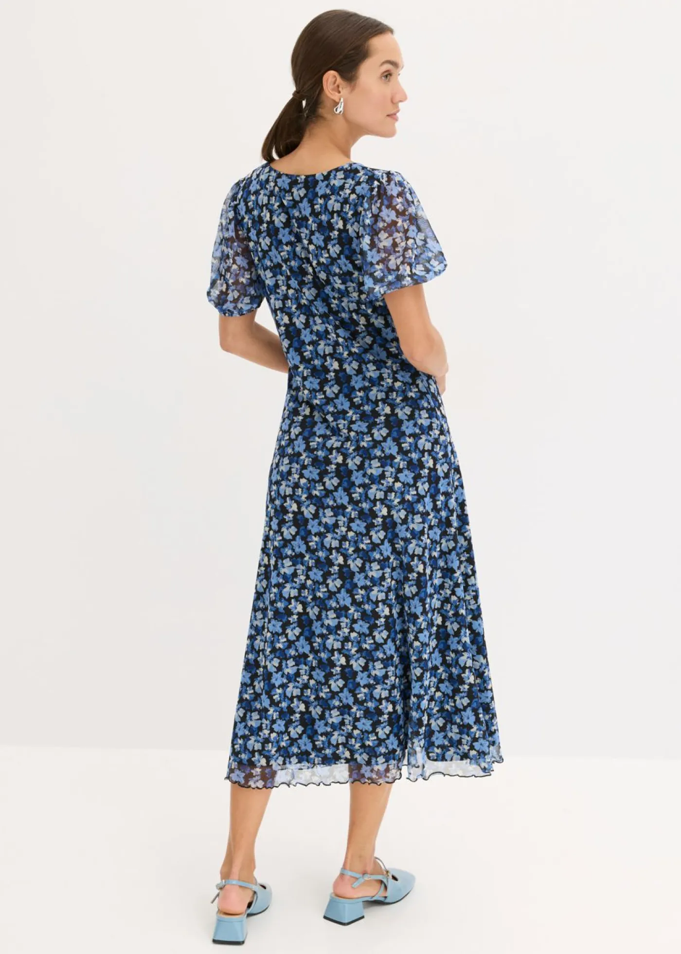 bonprix bonprix Vestido midi de malla estampado Azul con flores Discount