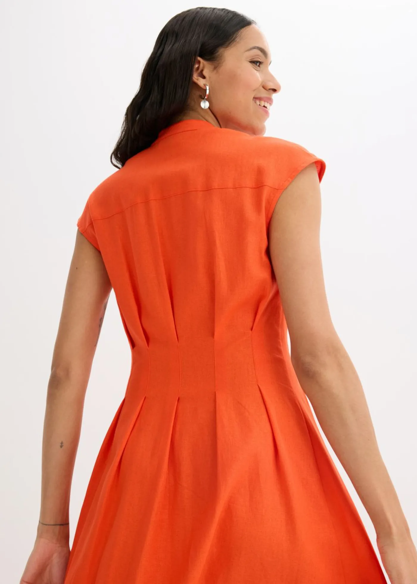 bonprix bonprix Vestido midi de mezcla de lino ligero Rojo amapola Online