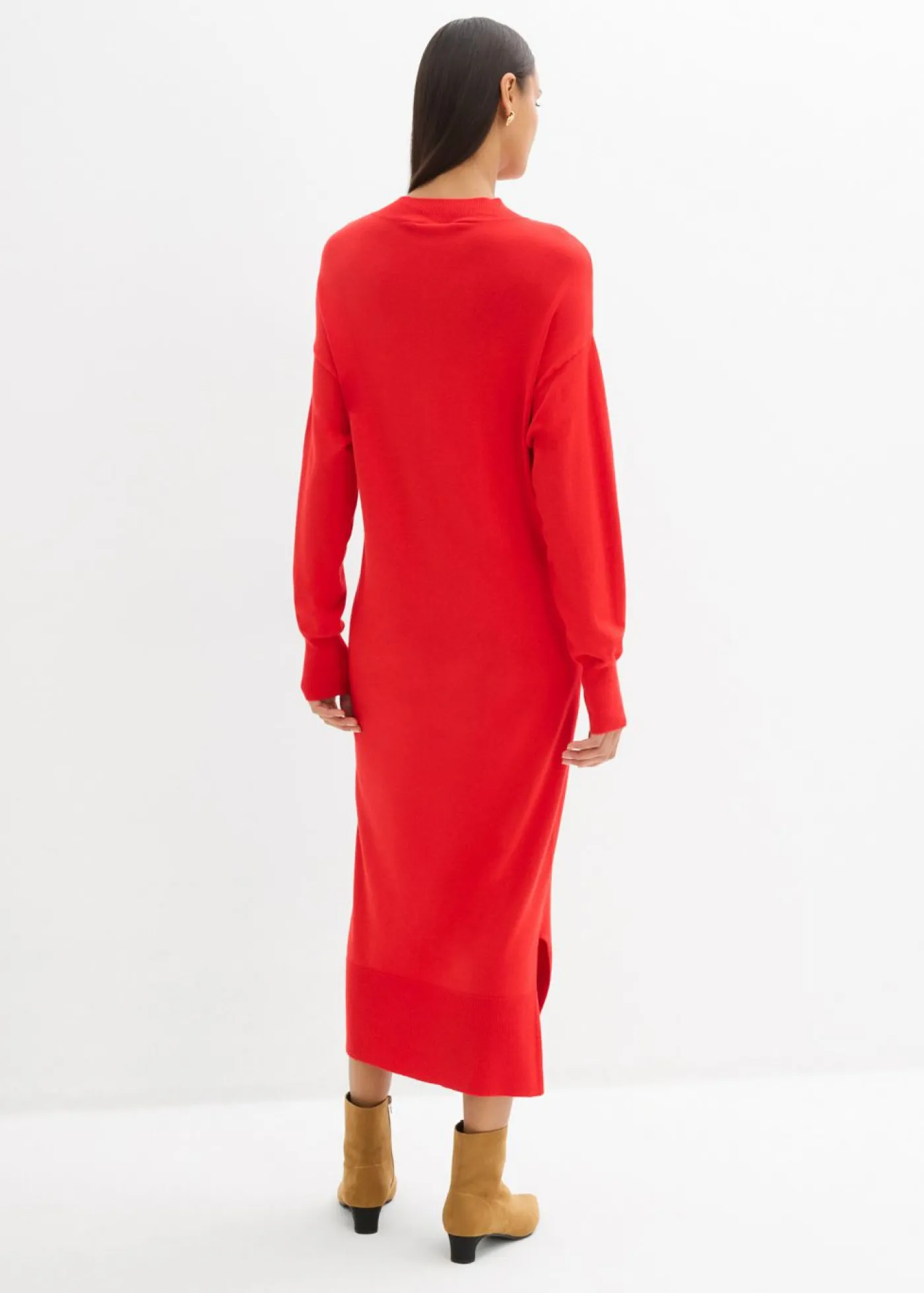 bonprix bonprix Vestido midi holgado de mezcla de viscosa fresa Hot