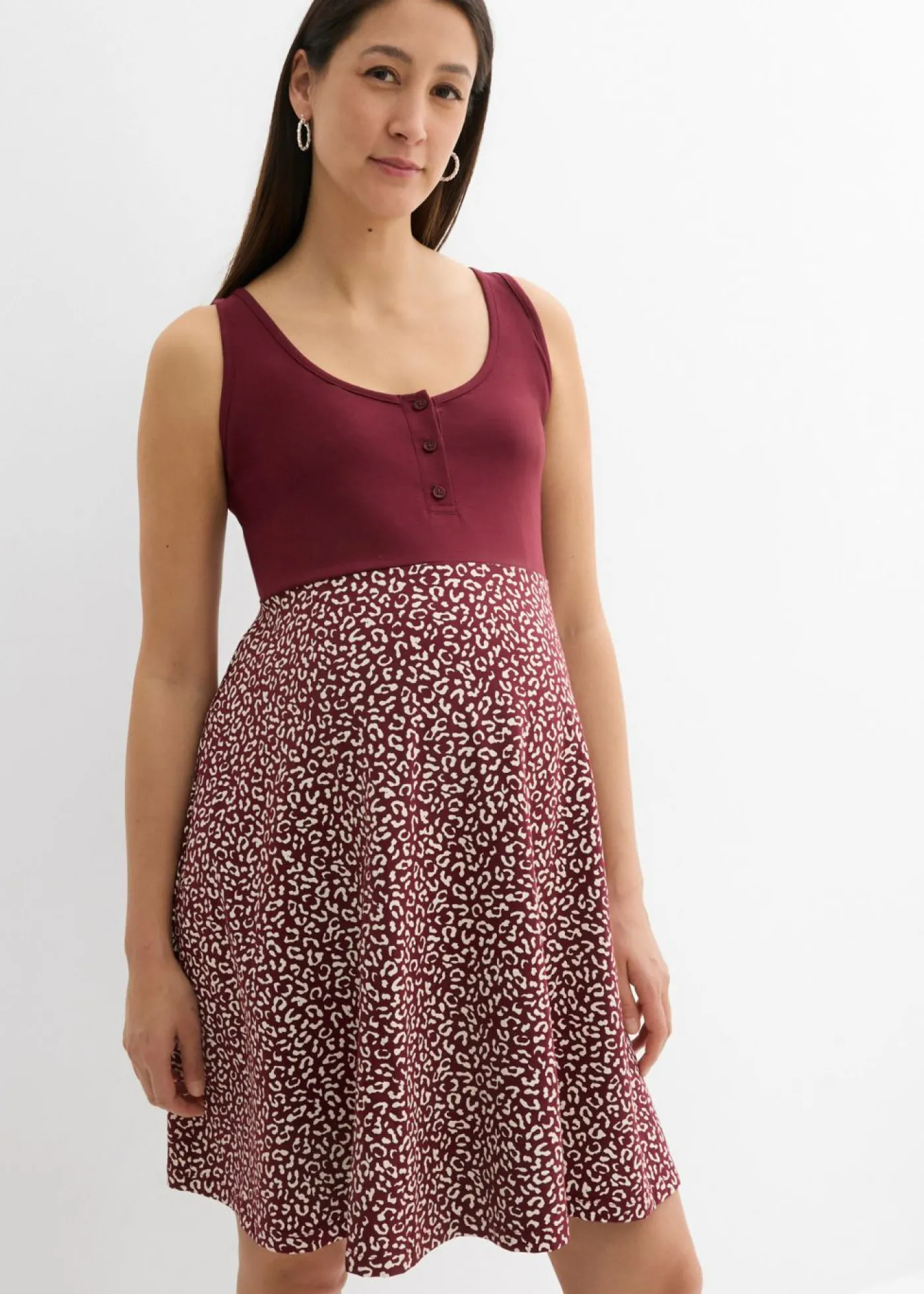 bonprix bonprix Vestido premamá/de lactancia 2 en 1 de algodón orgánico mora oscuro-blanco con flores Sale