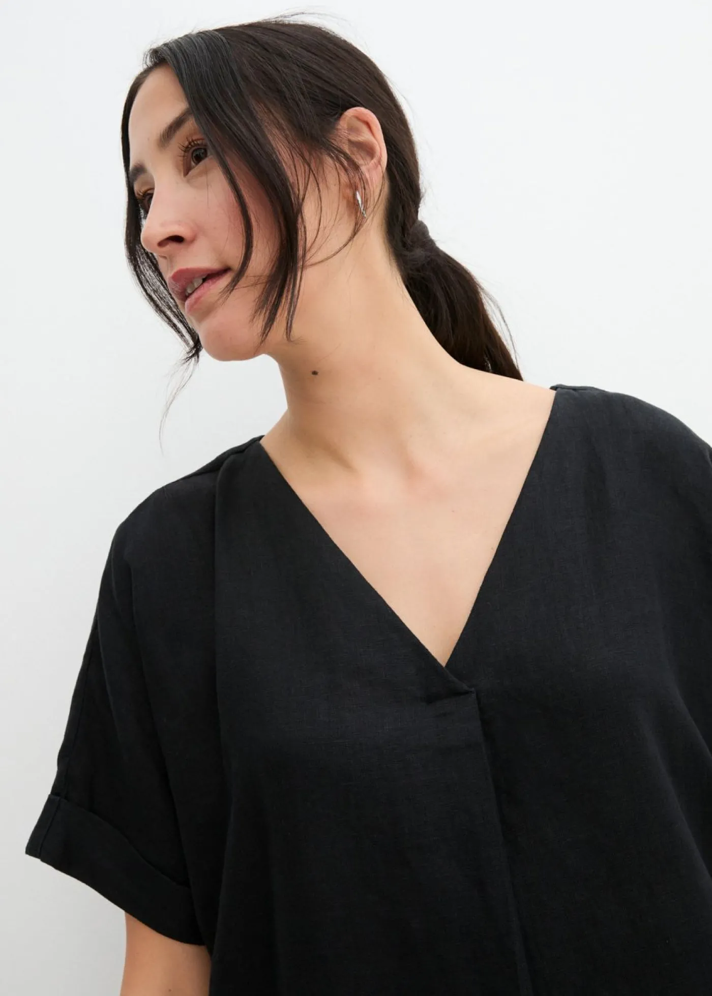 bonprix bonprix Vestido tipo caftán de lino puro Negro Sale