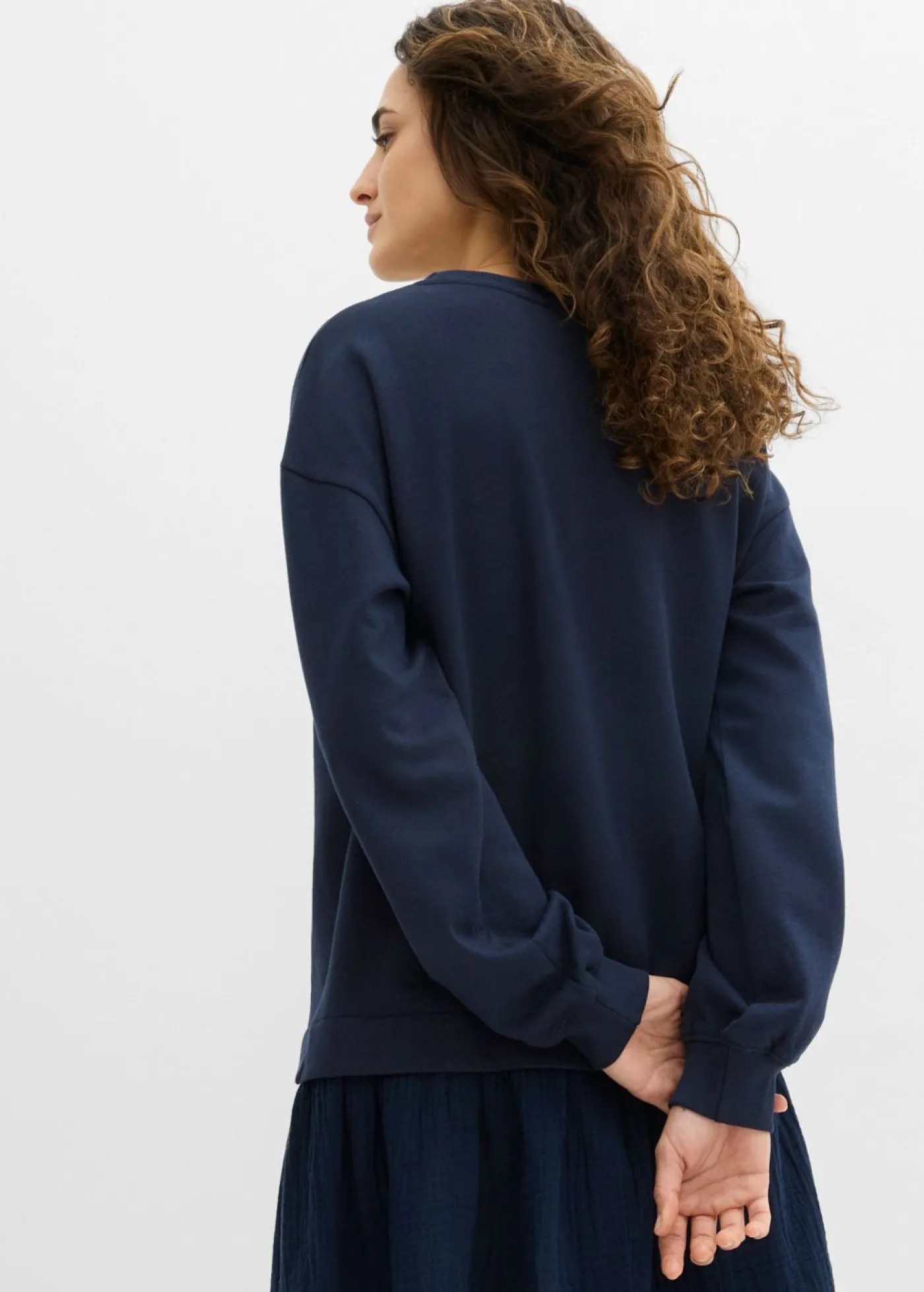 bonprix bonprix Vestido tipo sudadera con falda Azul marino Sale