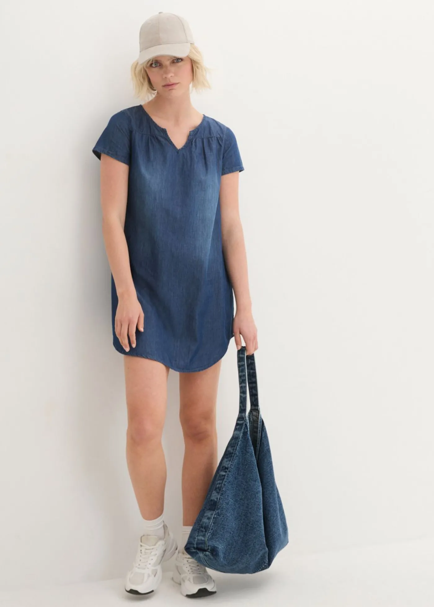 bonprix bonprix Vestido tipo túnica Denim usado Clearance