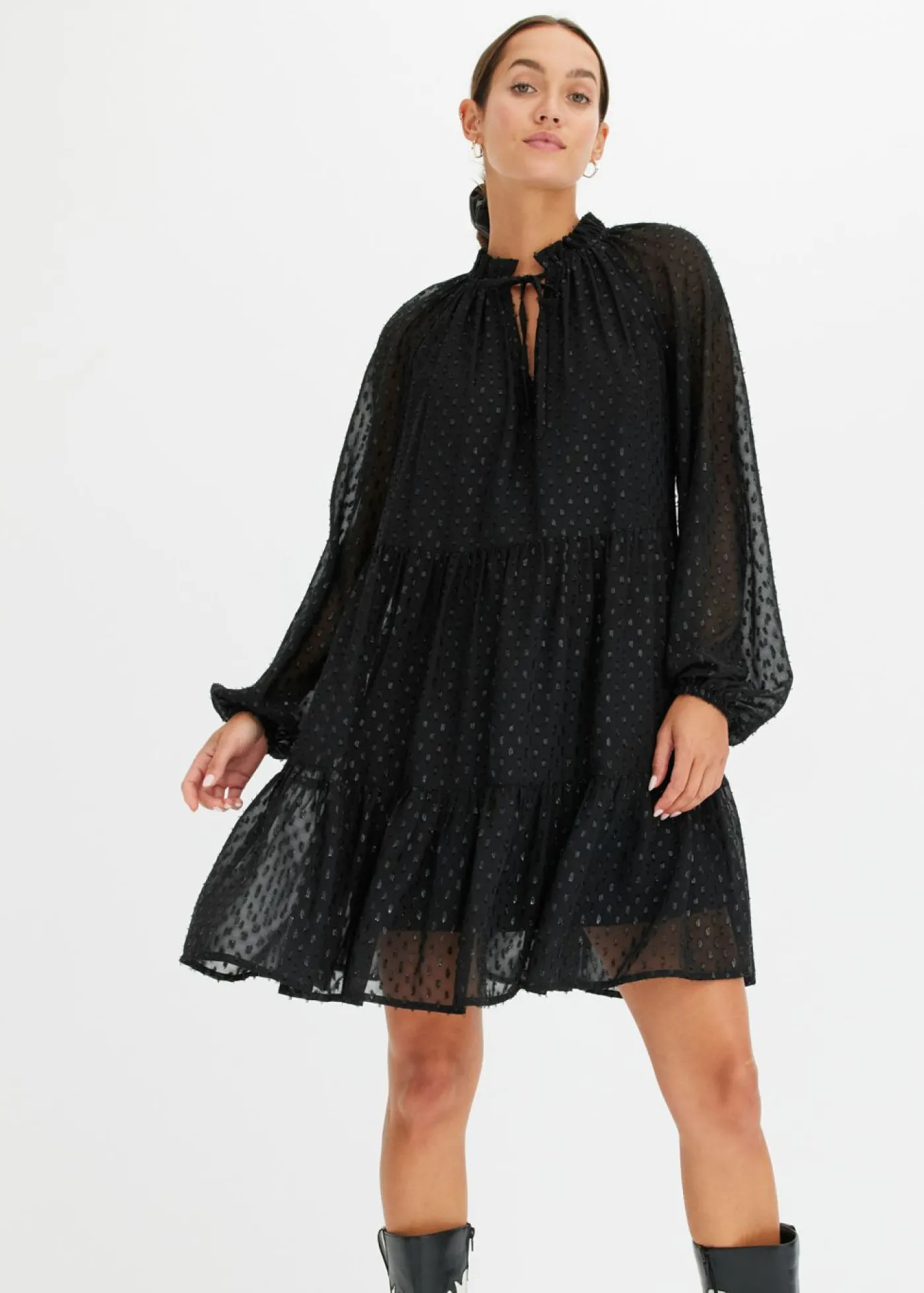 bonprix bonprix Vestido tipo túnica con efecto brillante Negro Outlet