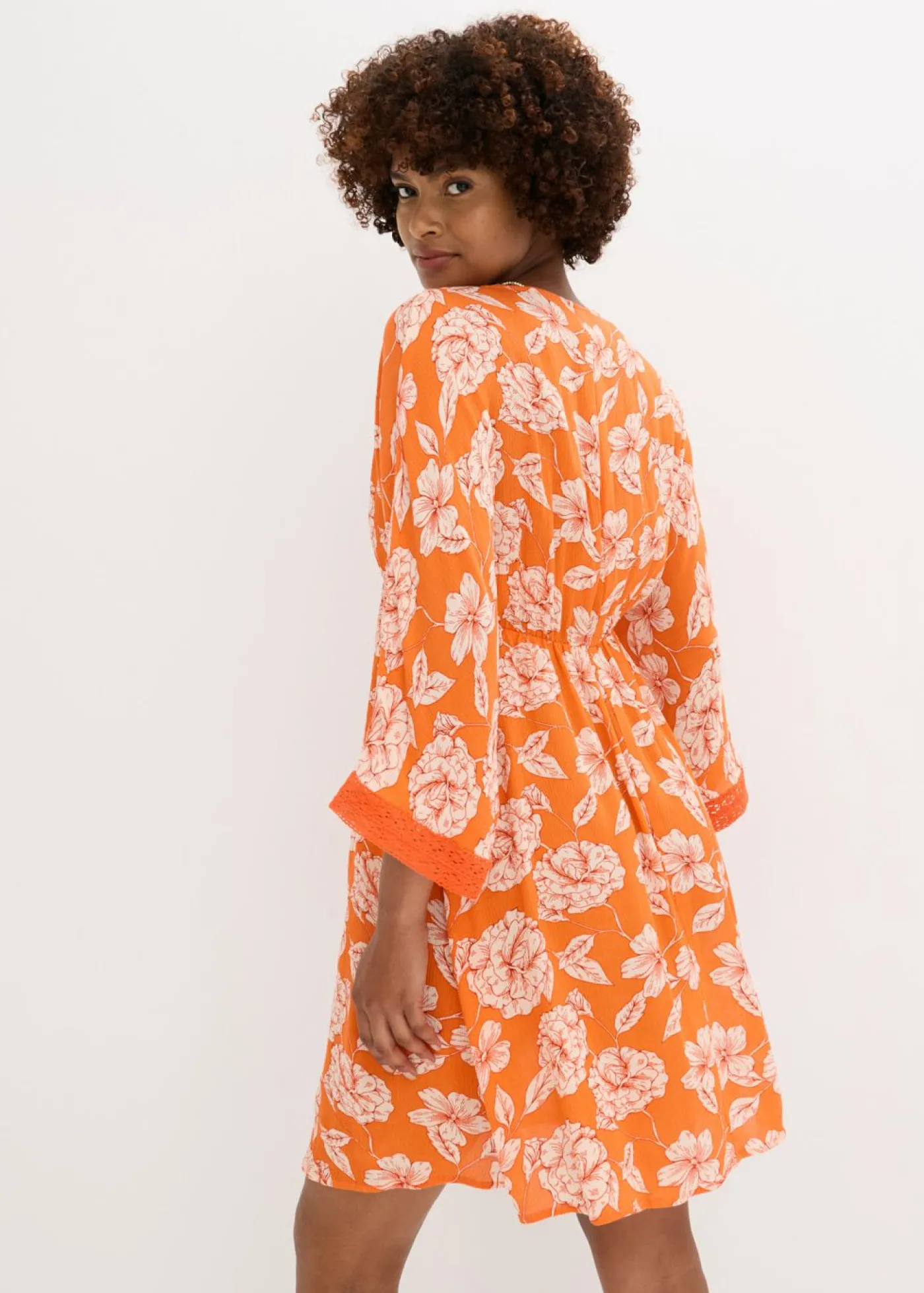 bonprix bonprix Vestido tipo túnica con encaje en viscosa estructurada Naranja