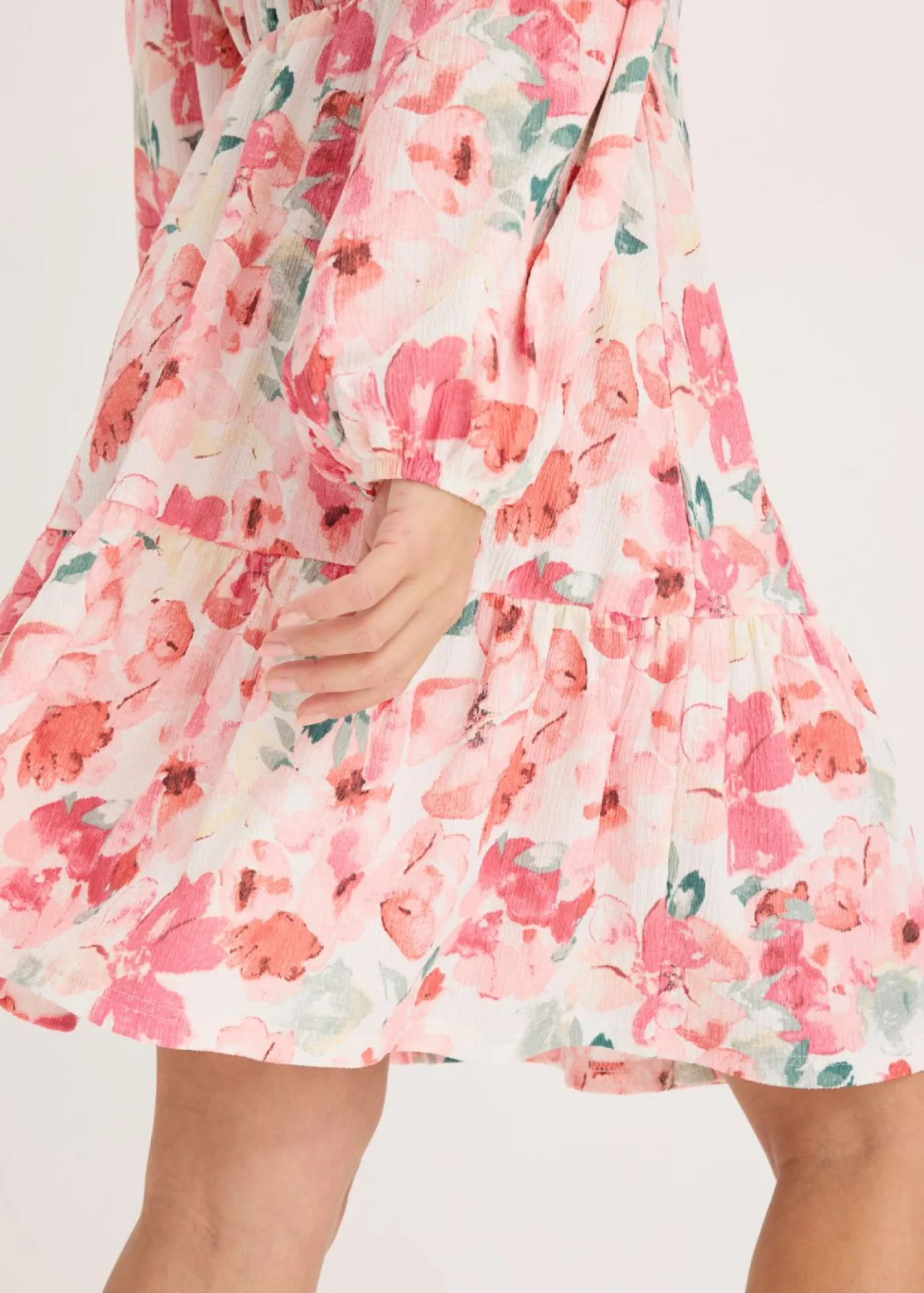 bonprix bonprix Vestido tipo túnica con falda acampanada crema-rosa pálido con flores Outlet