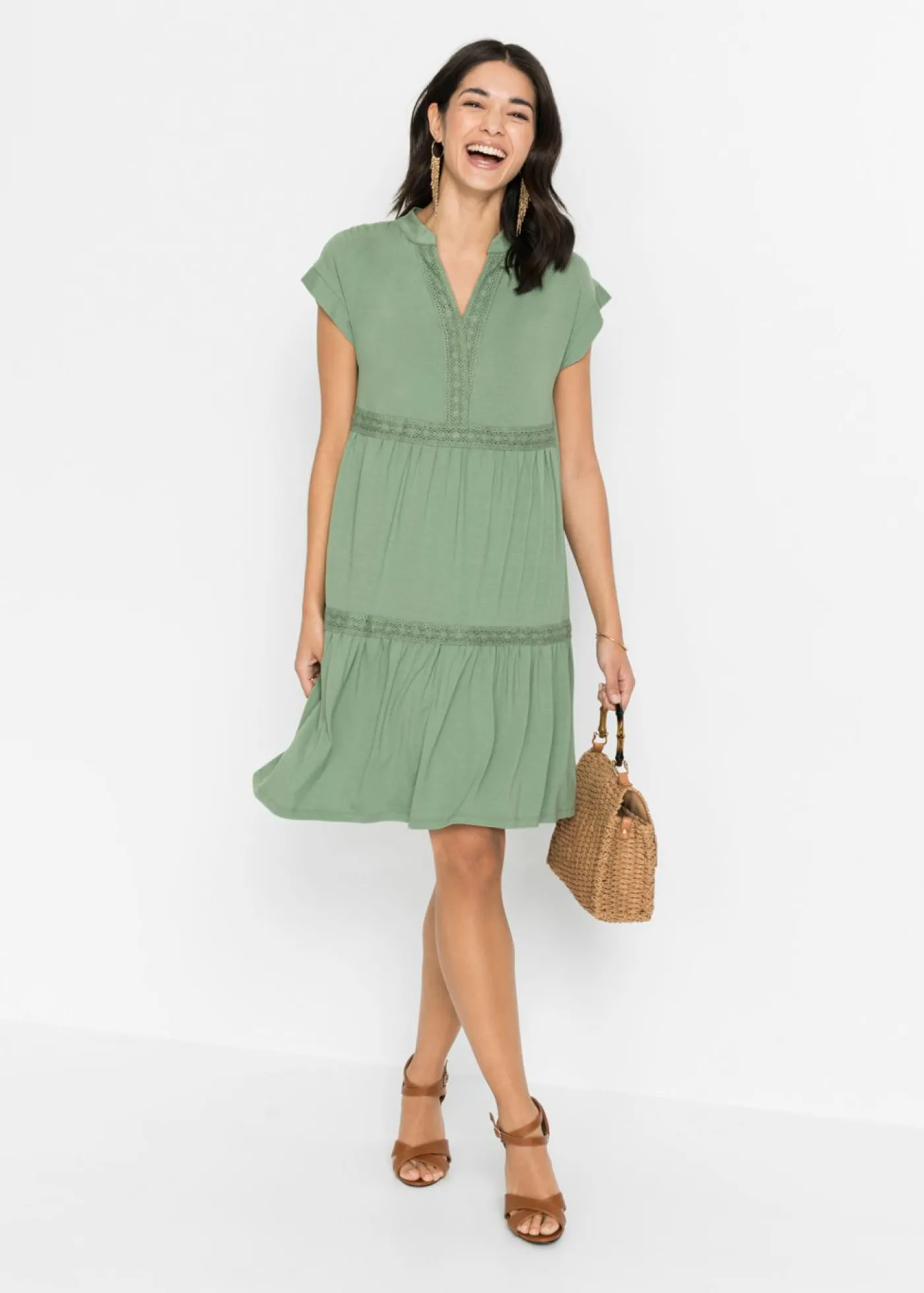 bonprix bonprix Vestido tipo túnica de mezcla de viscosa suave Verde pino Outlet
