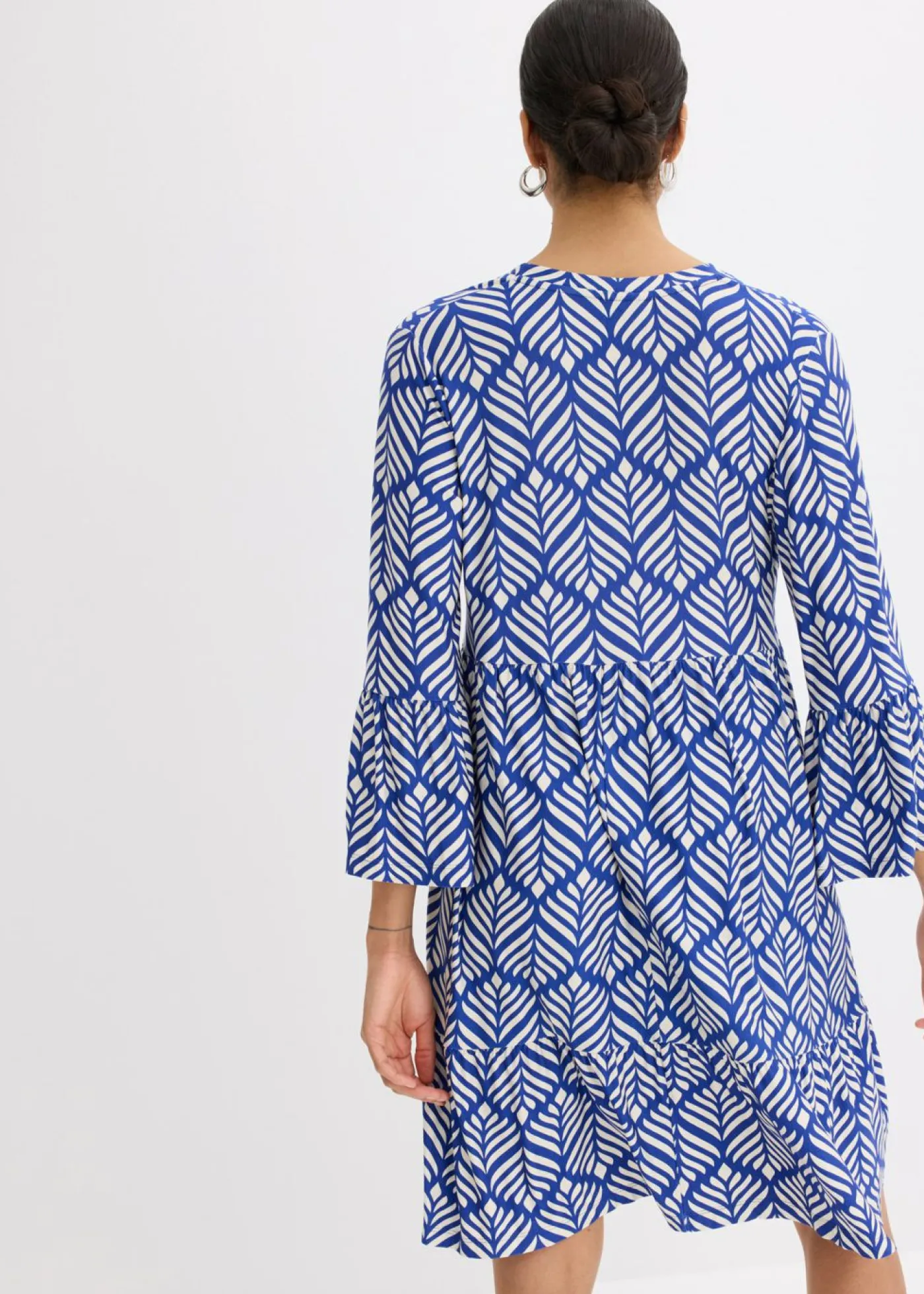 bonprix bonprix Vestido tipo túnica de punto de mezcla de viscosa suave Azul-blanco Discount