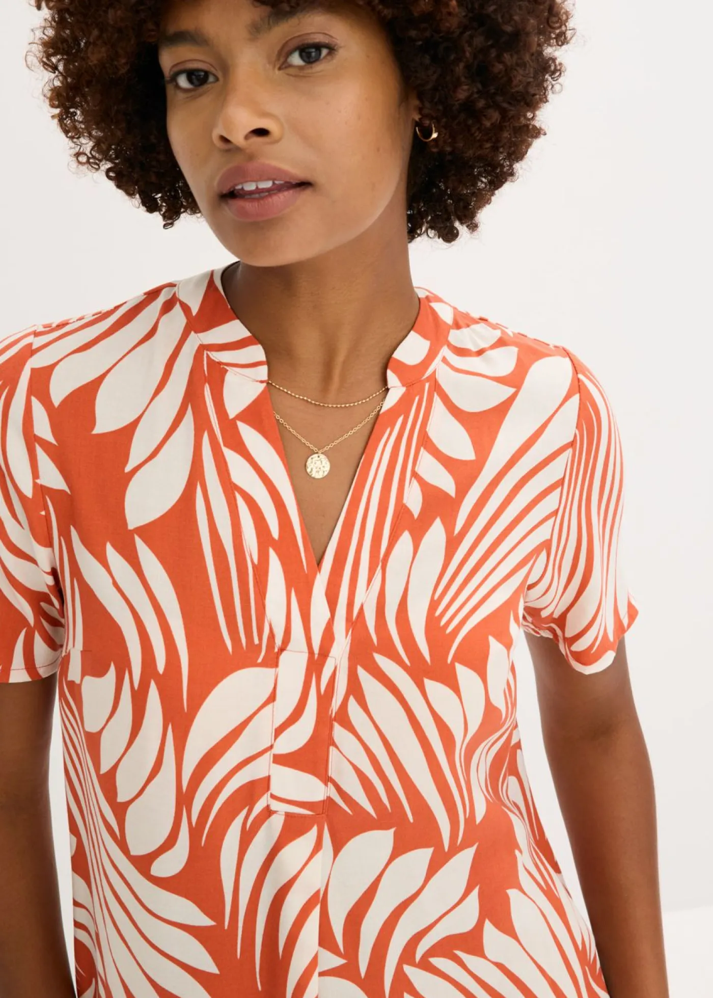 bonprix bonprix Vestido tipo túnica de viscosa fluida terracota-blanco lana New