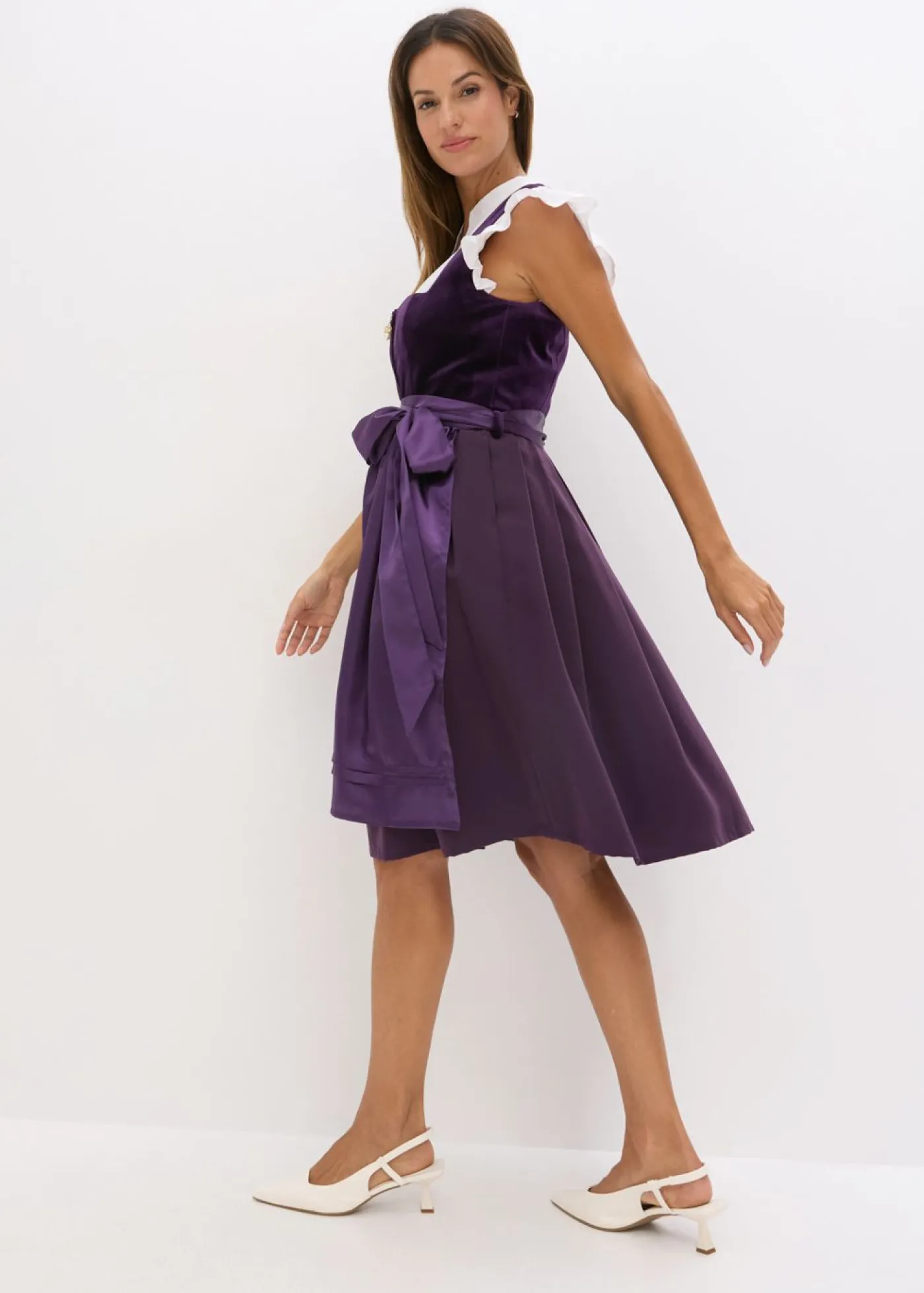 bonprix bonprix Vestido tirolés con terciopelo y largo midi (2 piezas) Lila oscuro Online