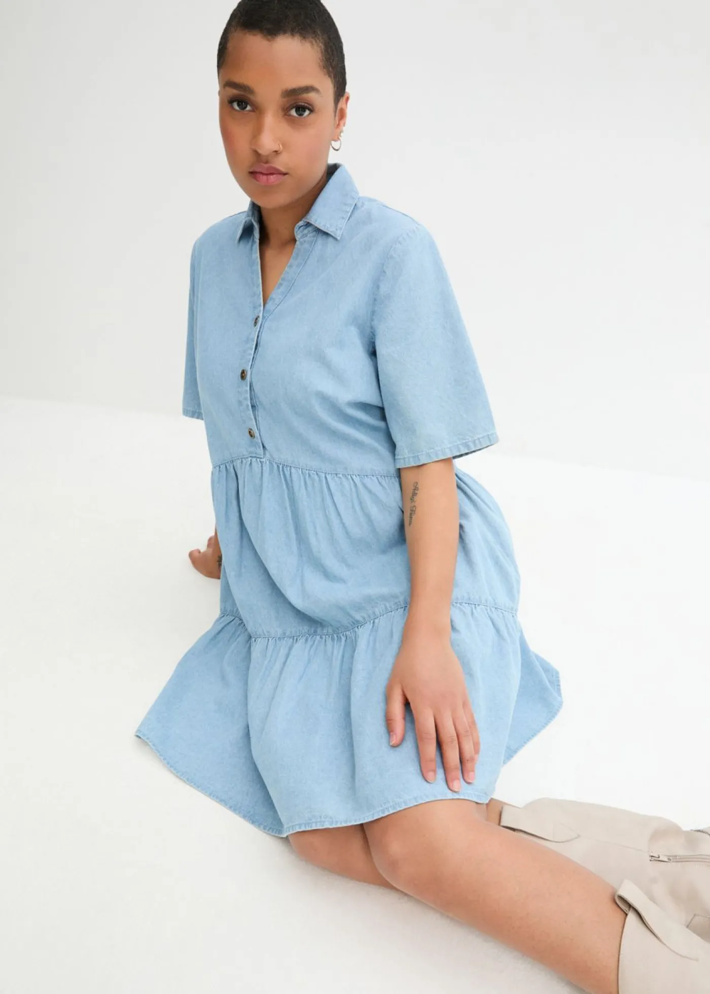 bonprix bonprix Vestido vaquero azul hielo denim usado Hot
