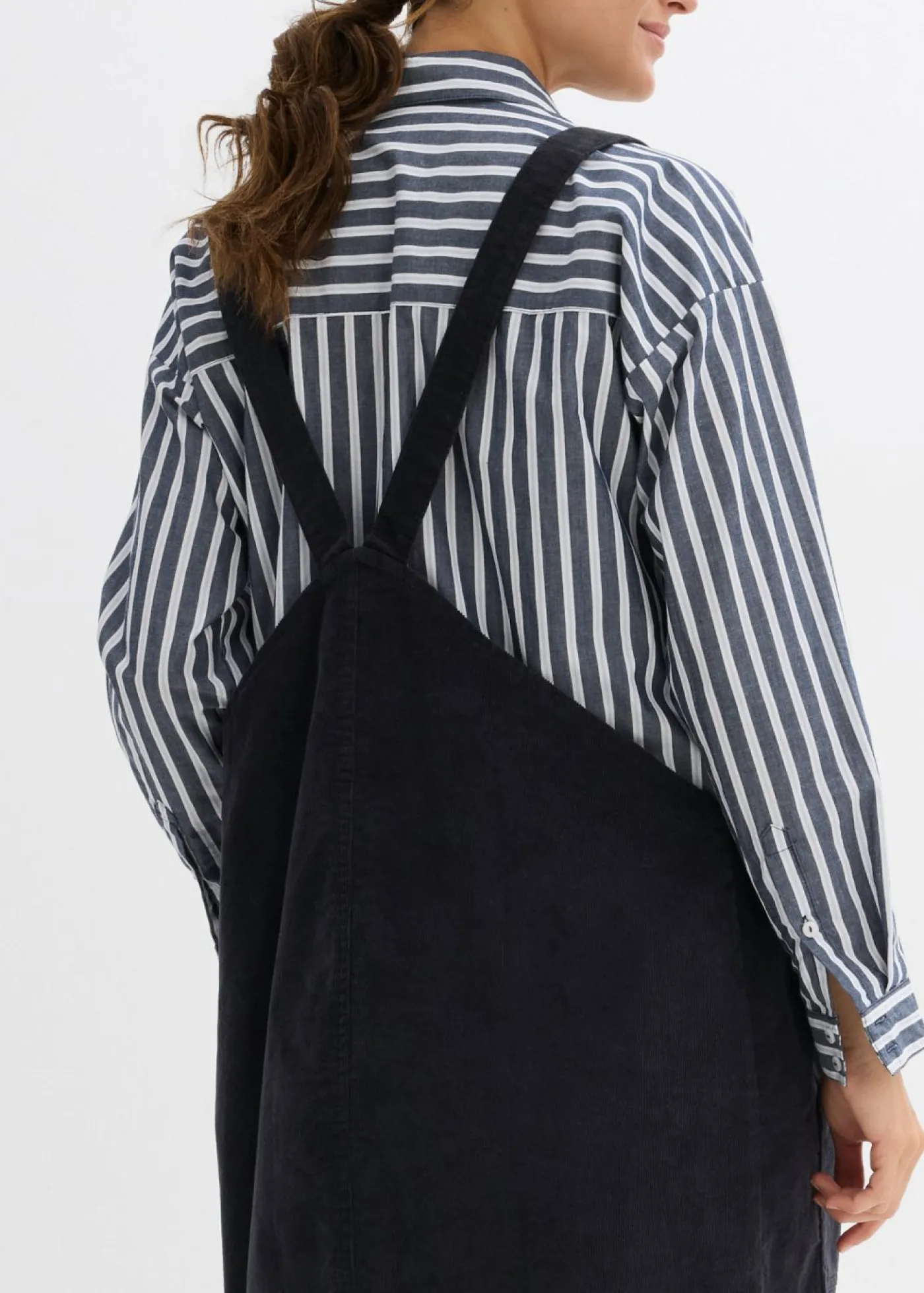 bonprix bonprix Vestido-peto premamá de pana de algodón elástico Gris oscuro