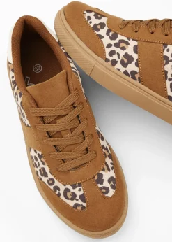 bonprix bonprix Zapatillas animal look estampado leo marrón