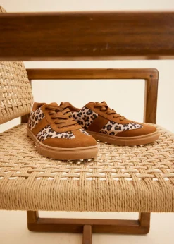 bonprix bonprix Zapatillas animal look estampado leo marrón