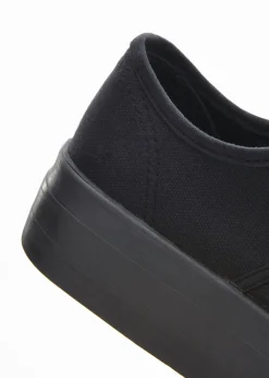 bonprix bonprix Zapatillas con plataforma de lona de algodón Negro